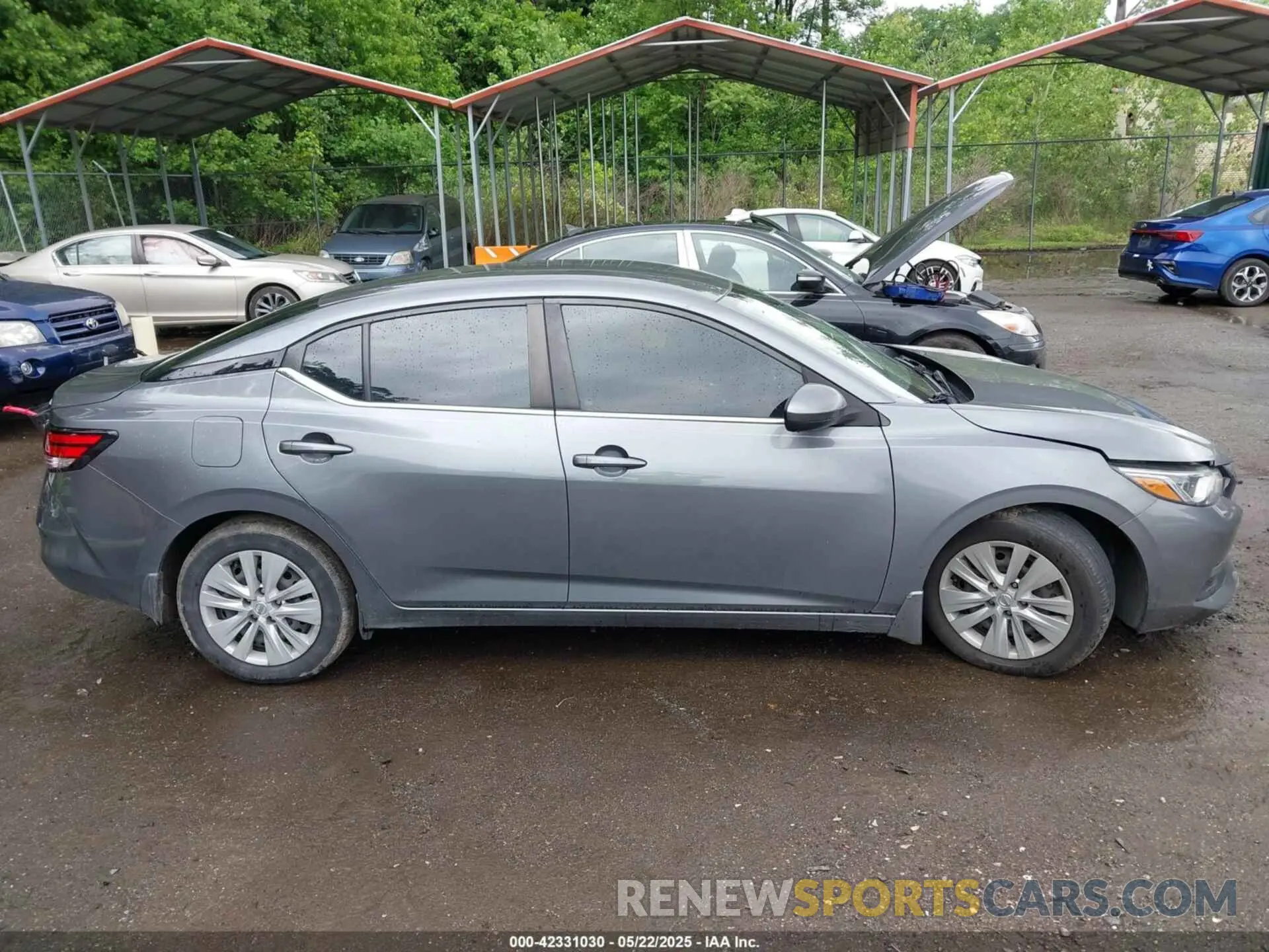 13 Photograph of a damaged car 3N1AB8BV1LY224641 NISSAN SENTRA 2020