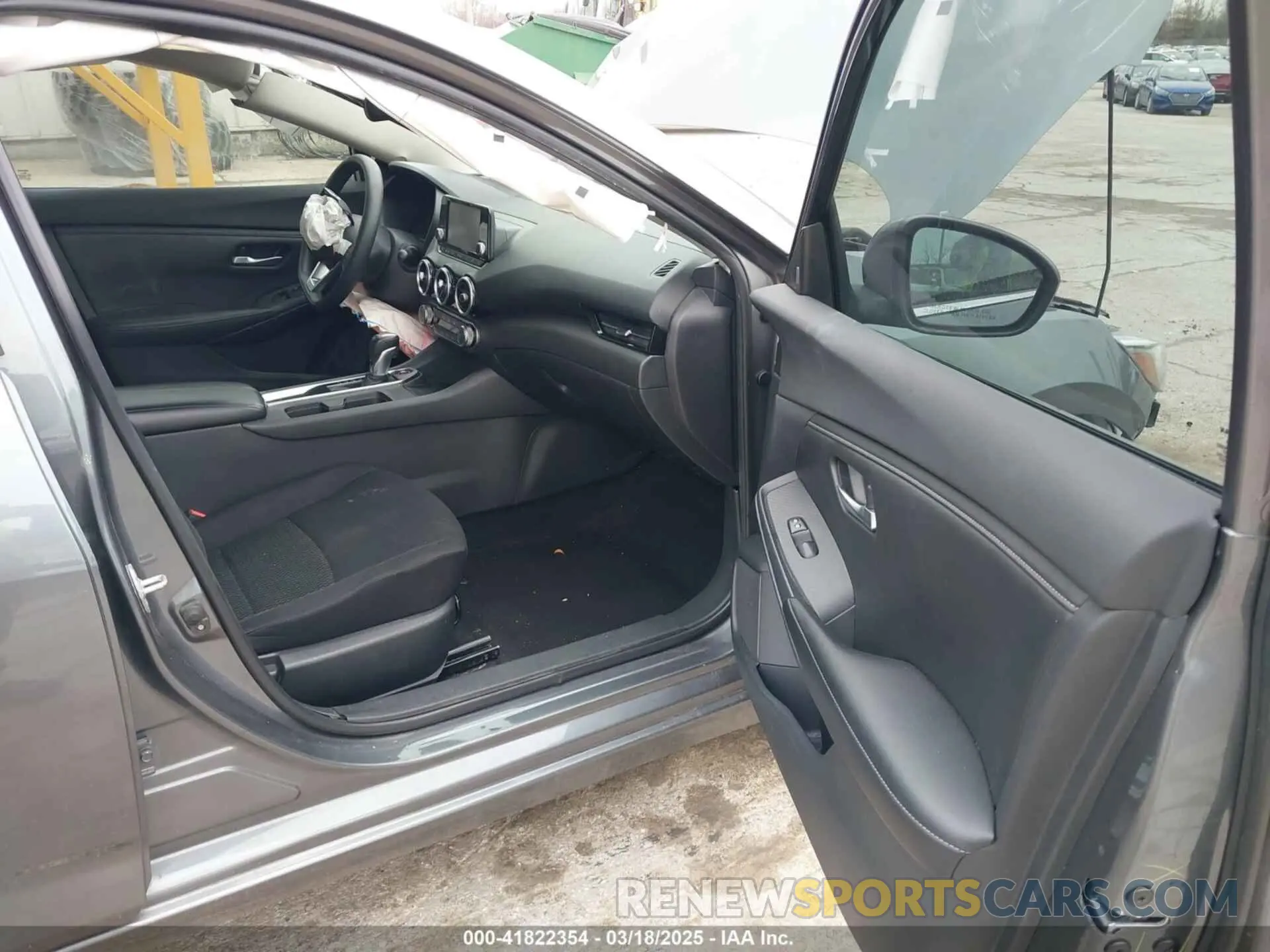 5 Photograph of a damaged car 3N1AB8BV2LY255414 NISSAN SENTRA 2020