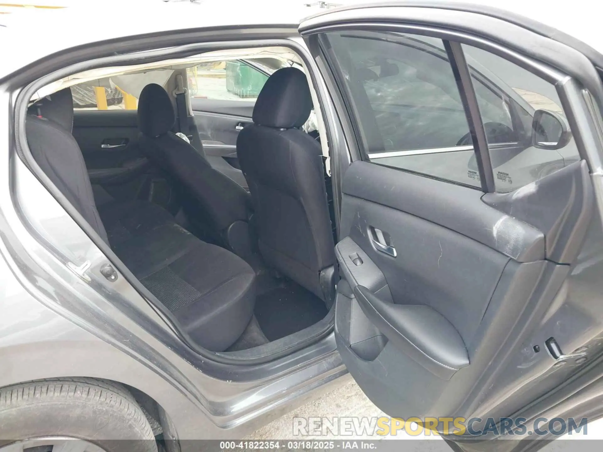 8 Photograph of a damaged car 3N1AB8BV2LY255414 NISSAN SENTRA 2020