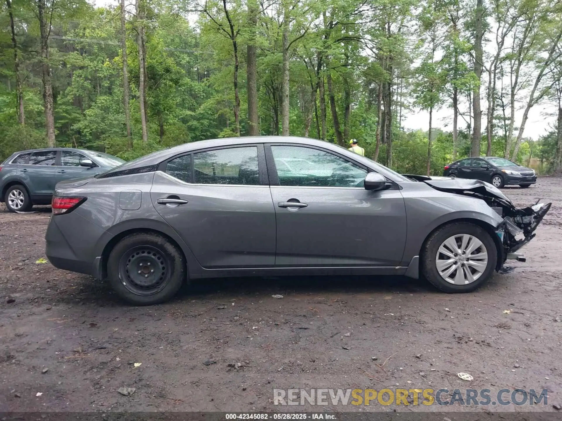 13 Photograph of a damaged car 3N1AB8BV3LY291838 NISSAN SENTRA 2020