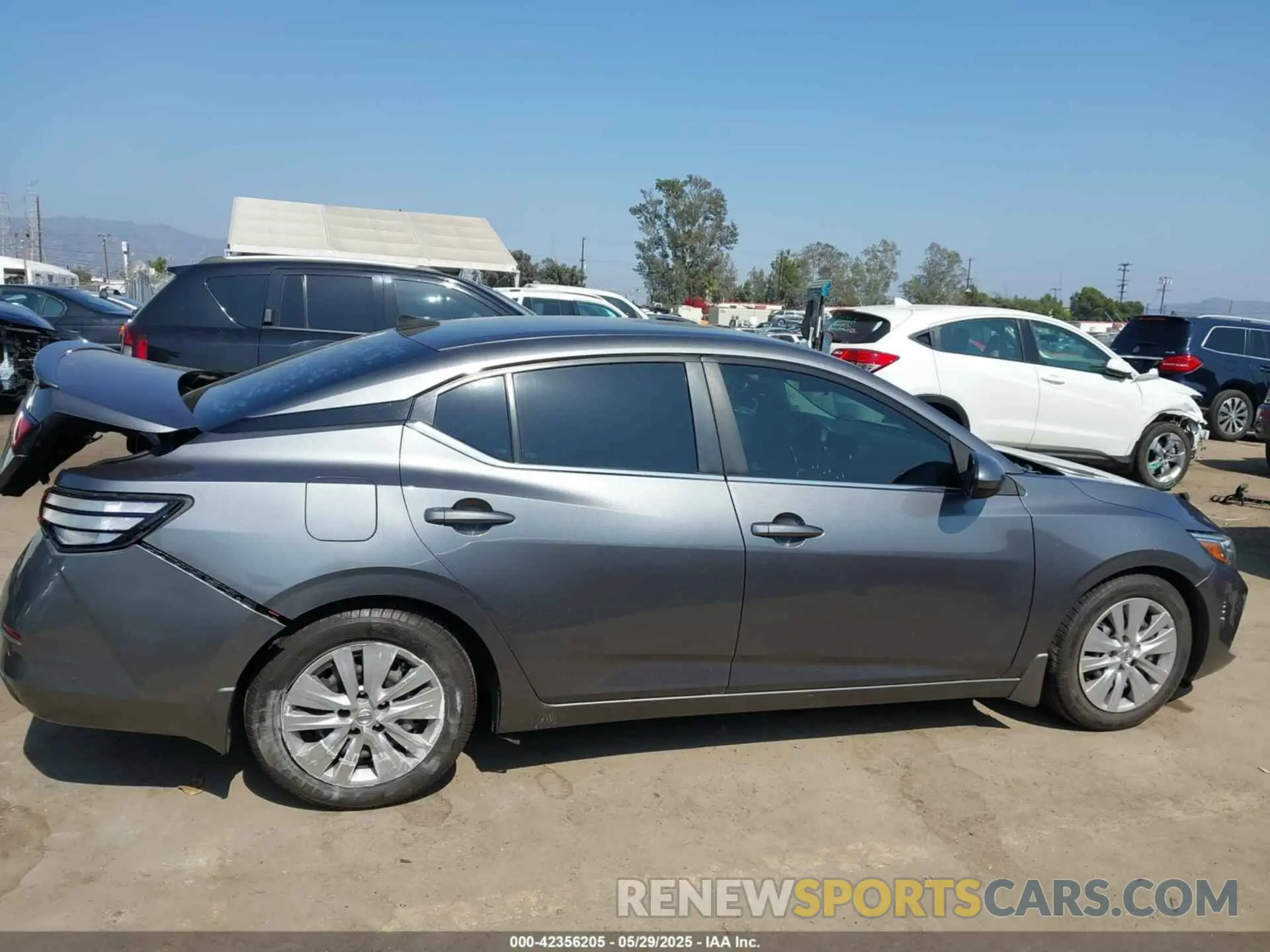 13 Photograph of a damaged car 3N1AB8BV4LY254670 NISSAN SENTRA 2020
