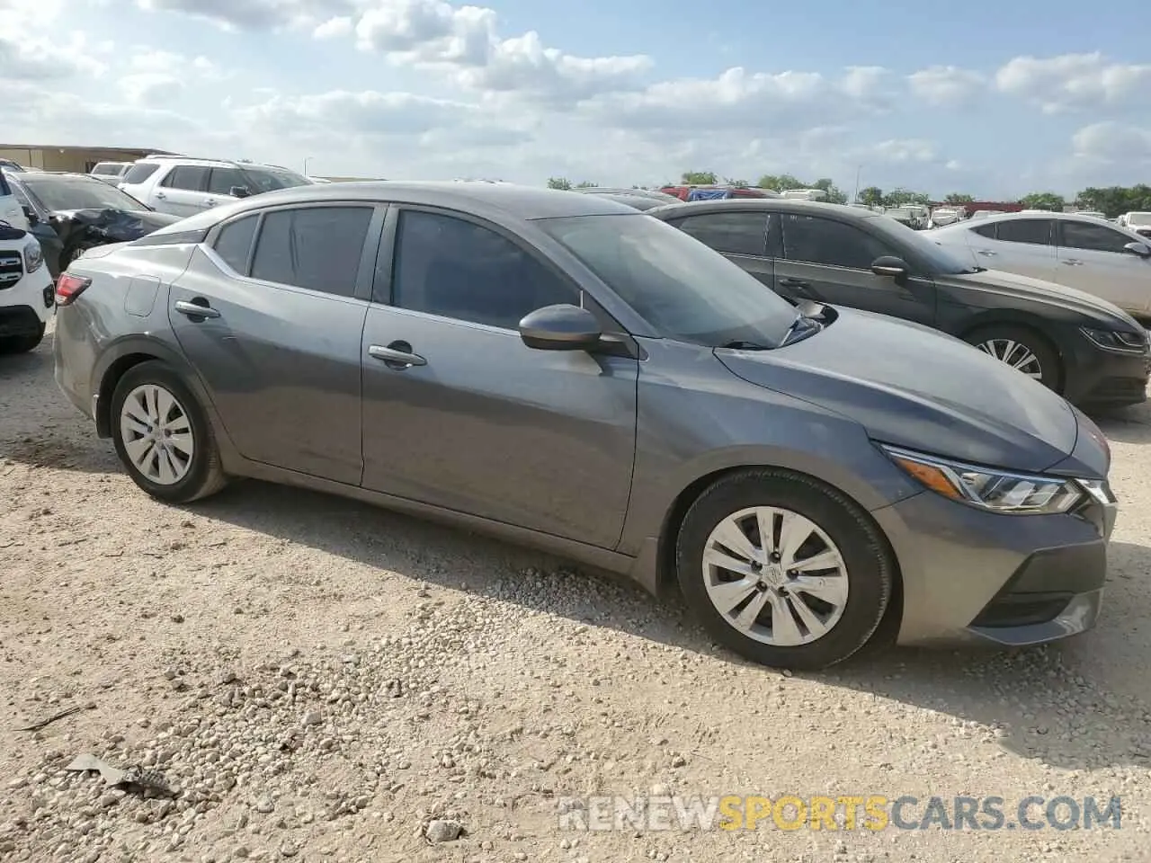 4 Photograph of a damaged car 3N1AB8BV4LY303964 NISSAN SENTRA 2020