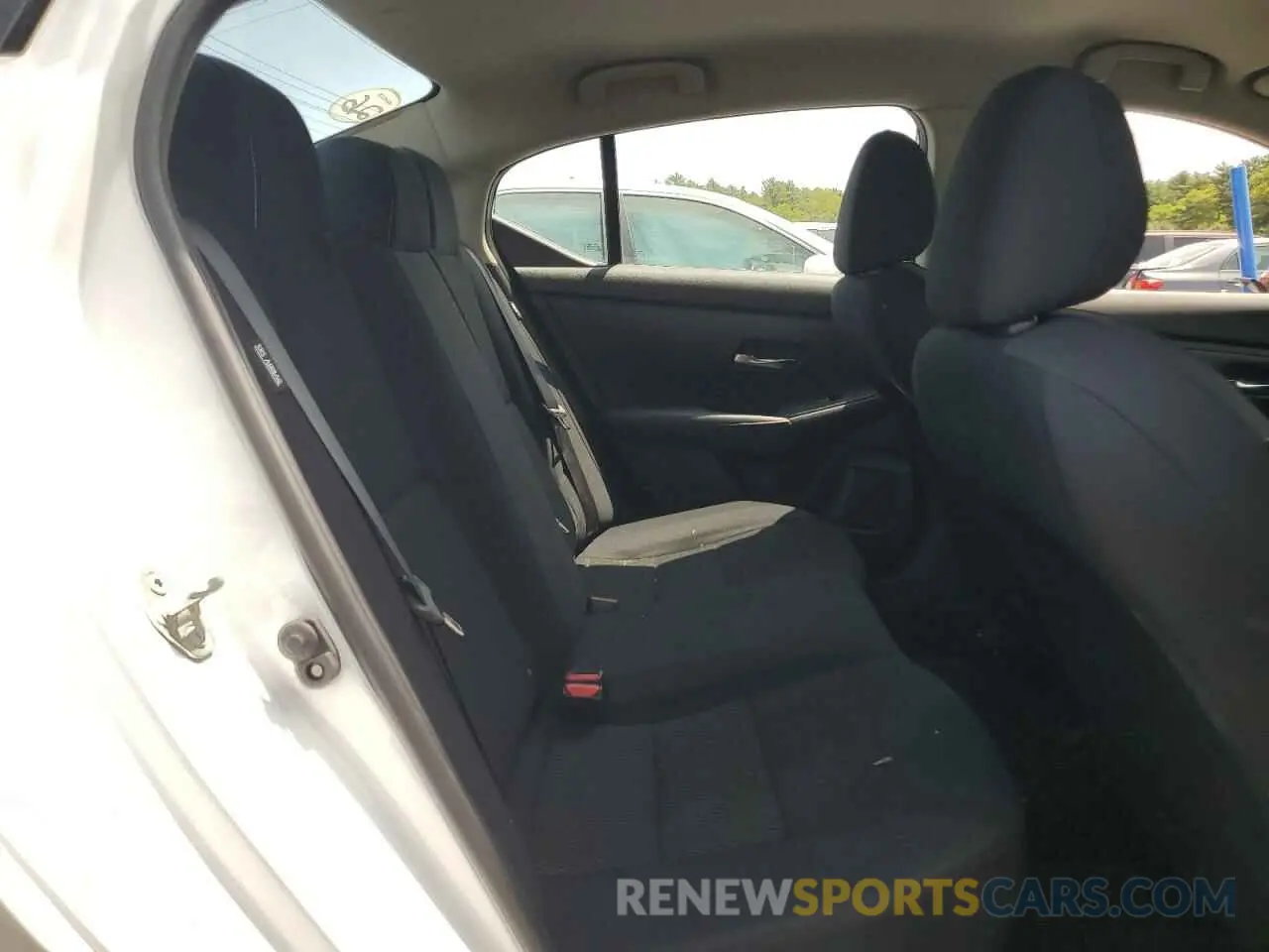 10 Photograph of a damaged car 3N1AB8BV5LY225985 NISSAN SENTRA 2020