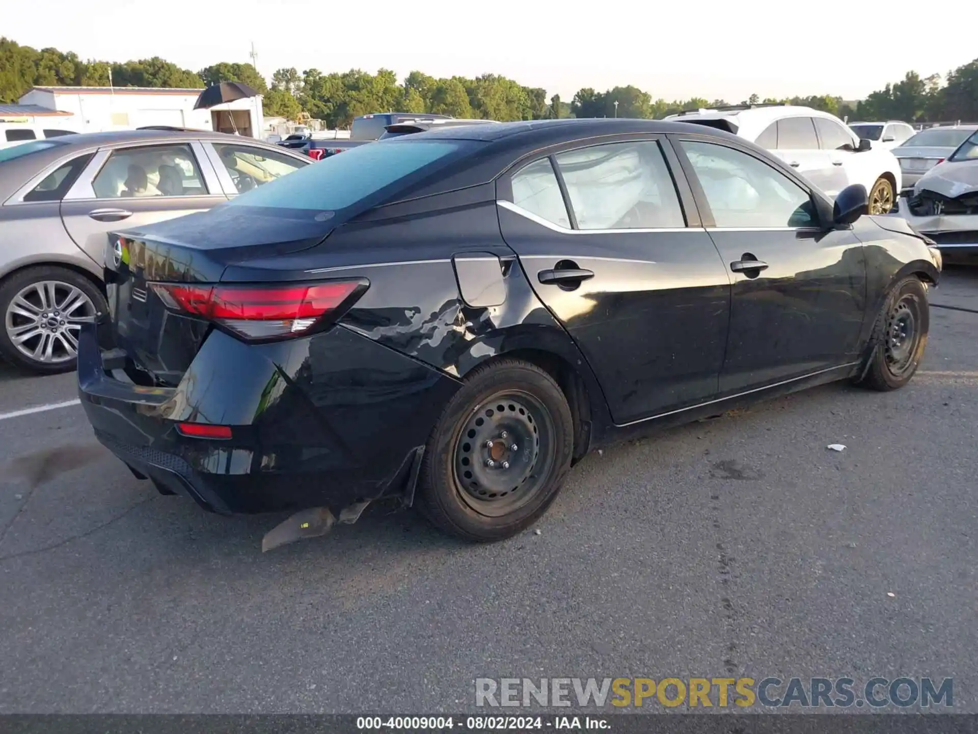 4 Photograph of a damaged car 3N1AB8BV5LY241510 NISSAN SENTRA 2020