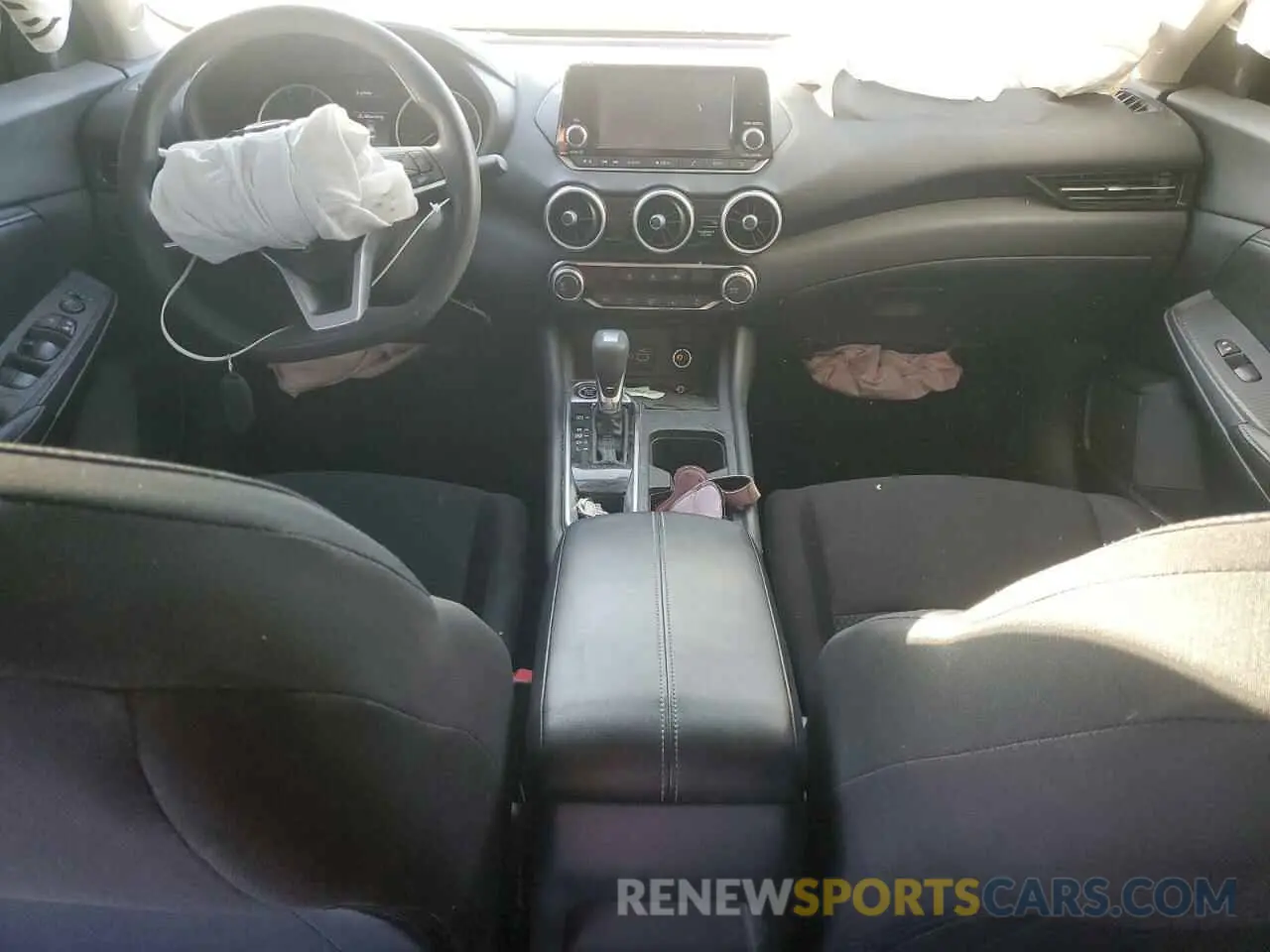 8 Photograph of a damaged car 3N1AB8BV6LY218365 NISSAN SENTRA 2020