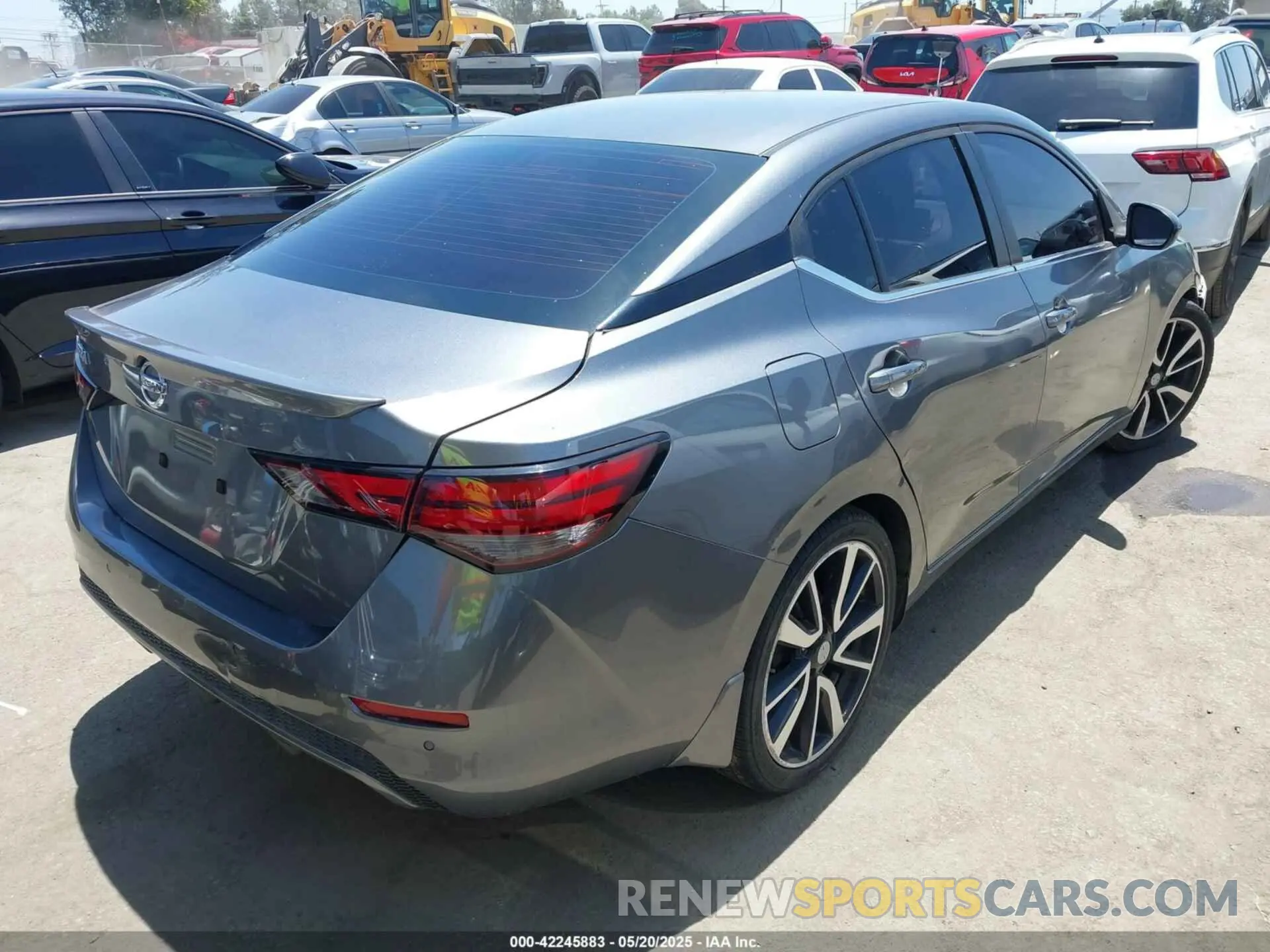 4 Photograph of a damaged car 3N1AB8BV6LY225509 NISSAN SENTRA 2020