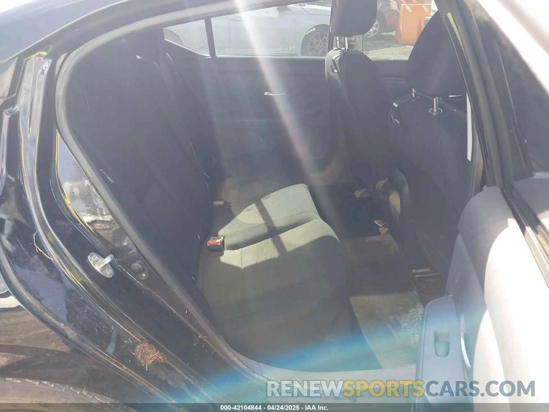 8 Photograph of a damaged car 3N1AB8BV9LY259637 NISSAN SENTRA 2020