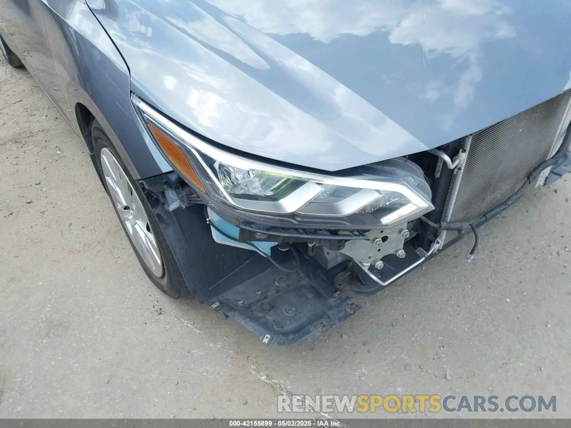 19 Photograph of a damaged car 3N1AB8BV9LY307153 NISSAN SENTRA 2020
