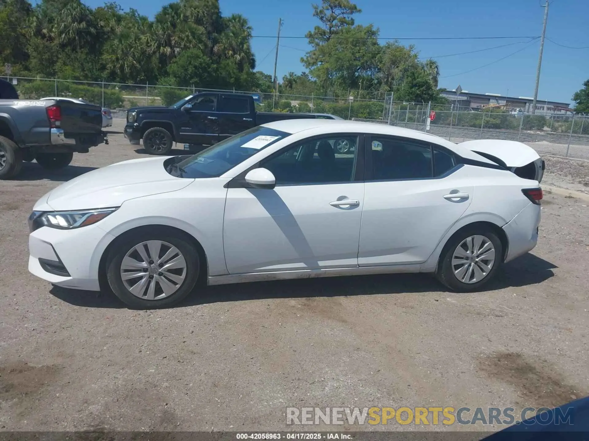 14 Photograph of a damaged car 3N1AB8BVXLY207174 NISSAN SENTRA 2020