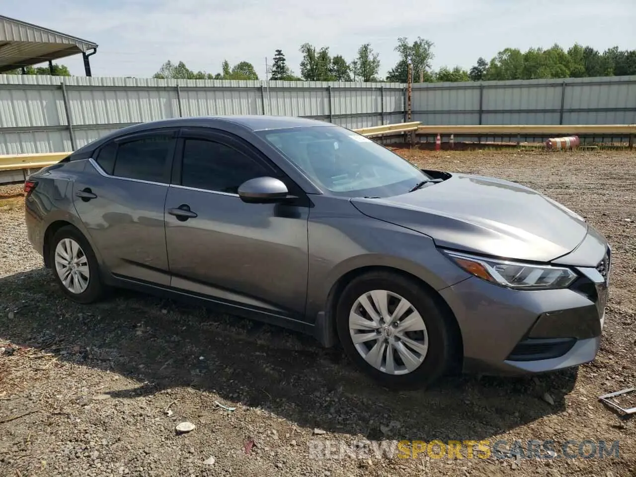 4 Photograph of a damaged car 3N1AB8BVXLY253877 NISSAN SENTRA 2020