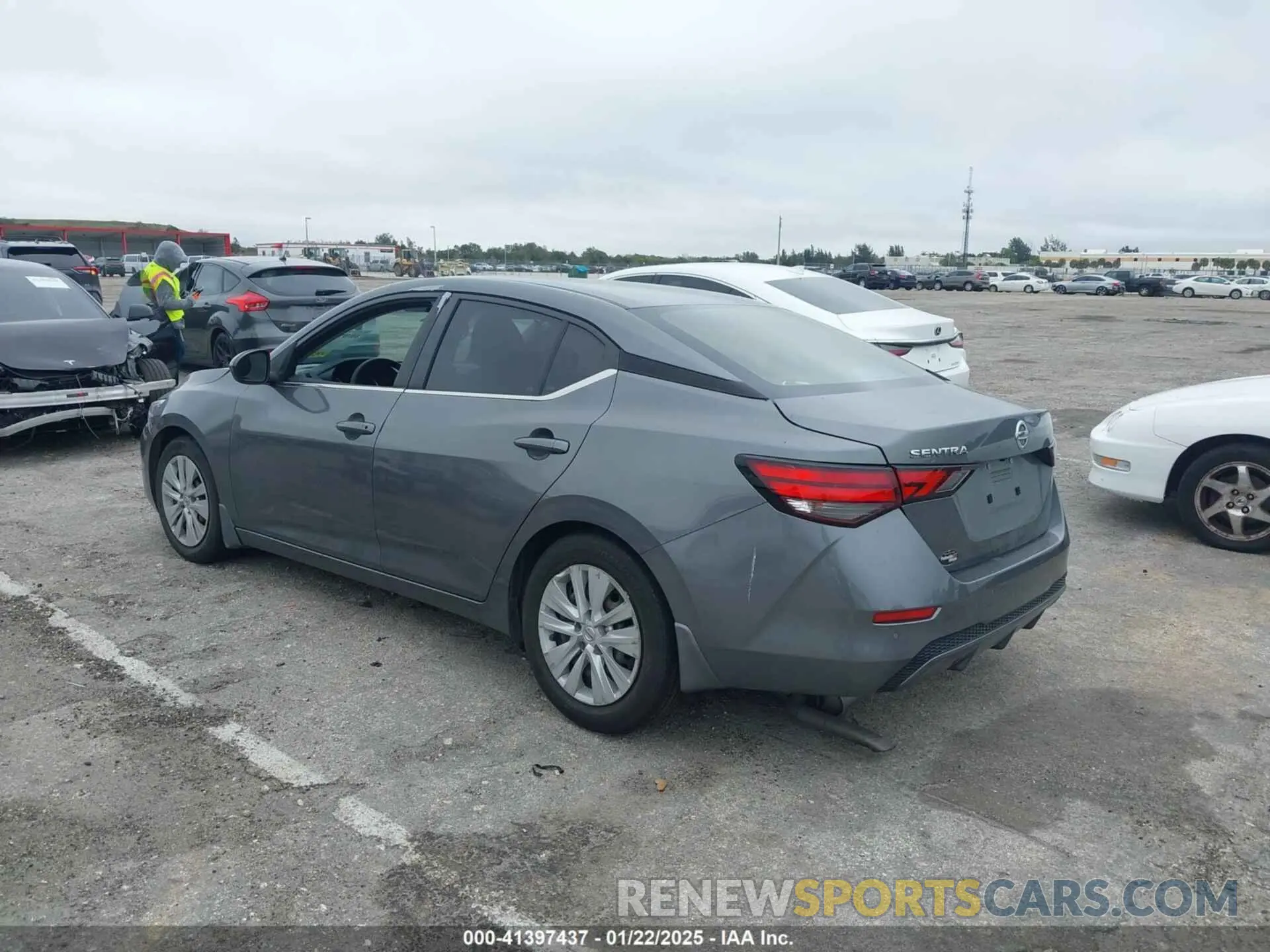 3 Photograph of a damaged car 3N1AB8BVXLY291612 NISSAN SENTRA 2020