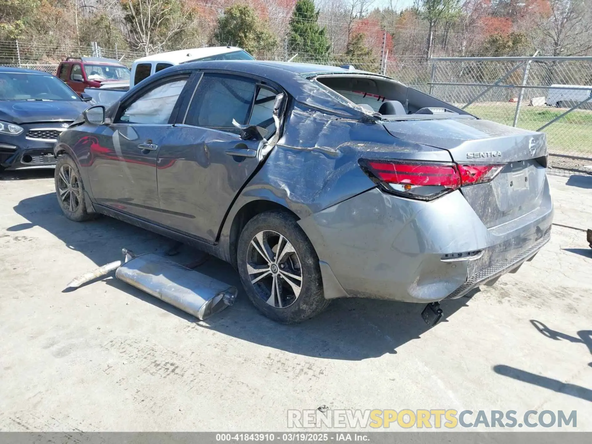 3 Photograph of a damaged car 3N1AB8CV0LY204704 NISSAN SENTRA 2020
