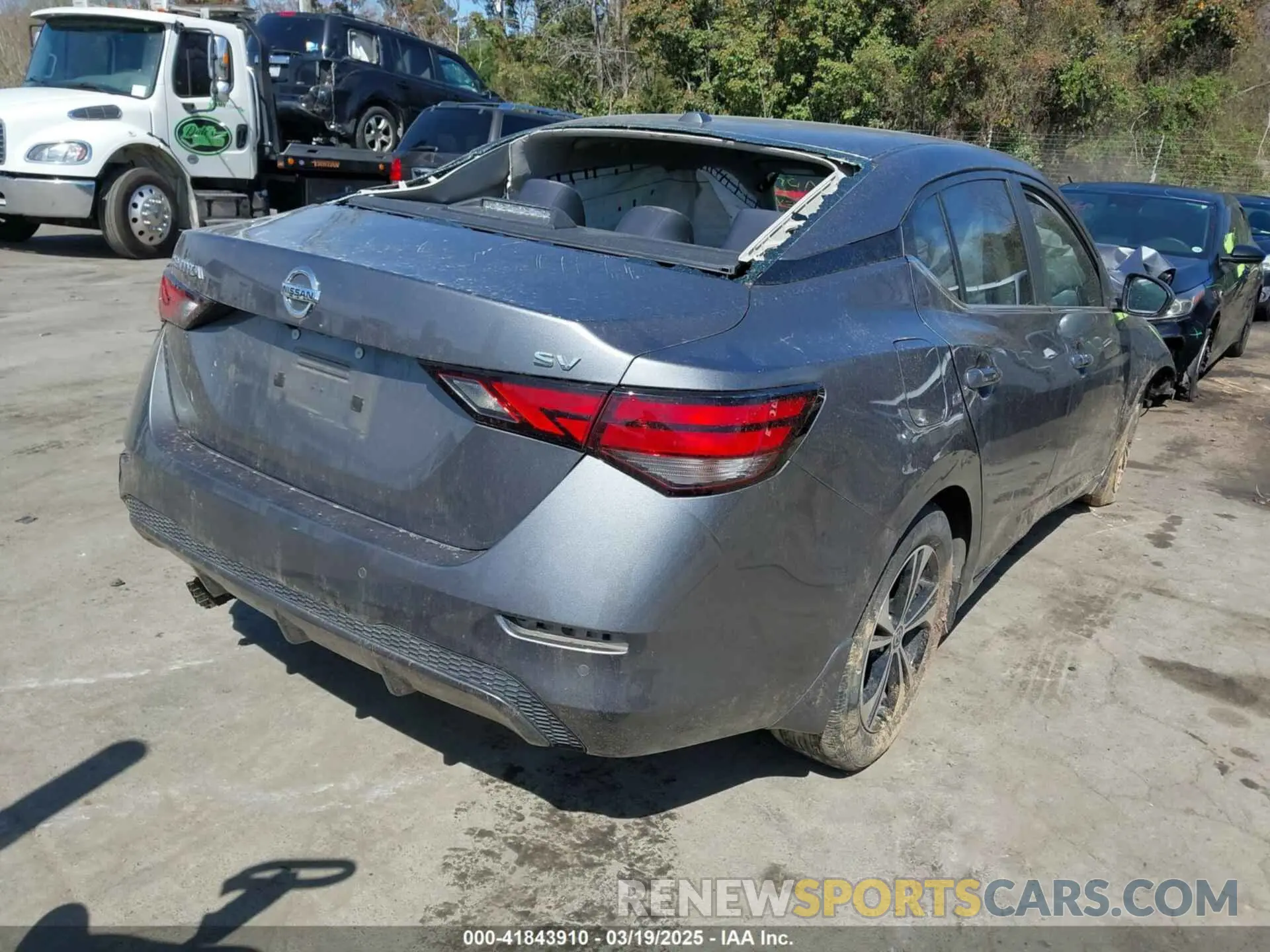 4 Photograph of a damaged car 3N1AB8CV0LY204704 NISSAN SENTRA 2020