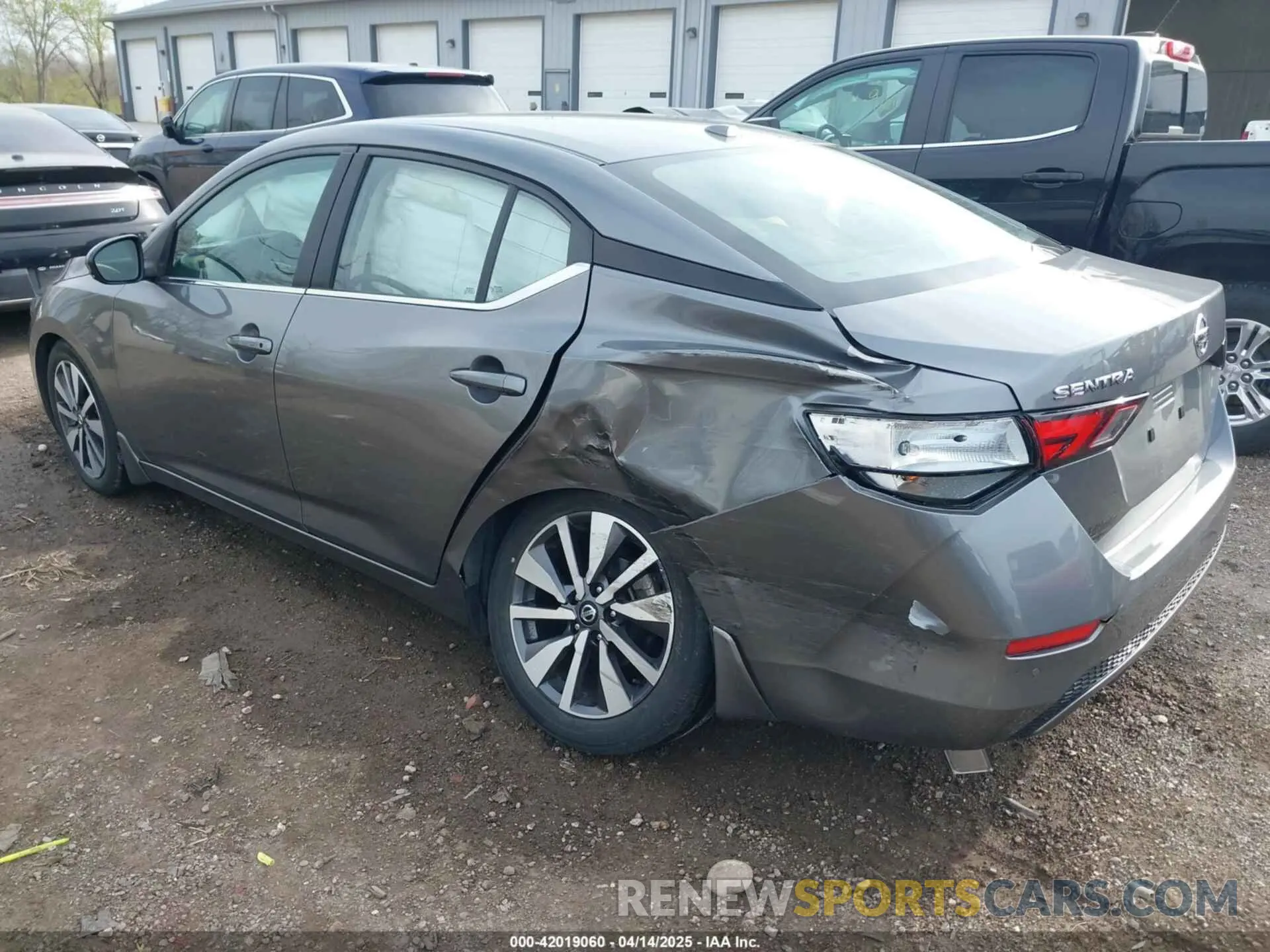 3 Photograph of a damaged car 3N1AB8CV0LY205903 NISSAN SENTRA 2020