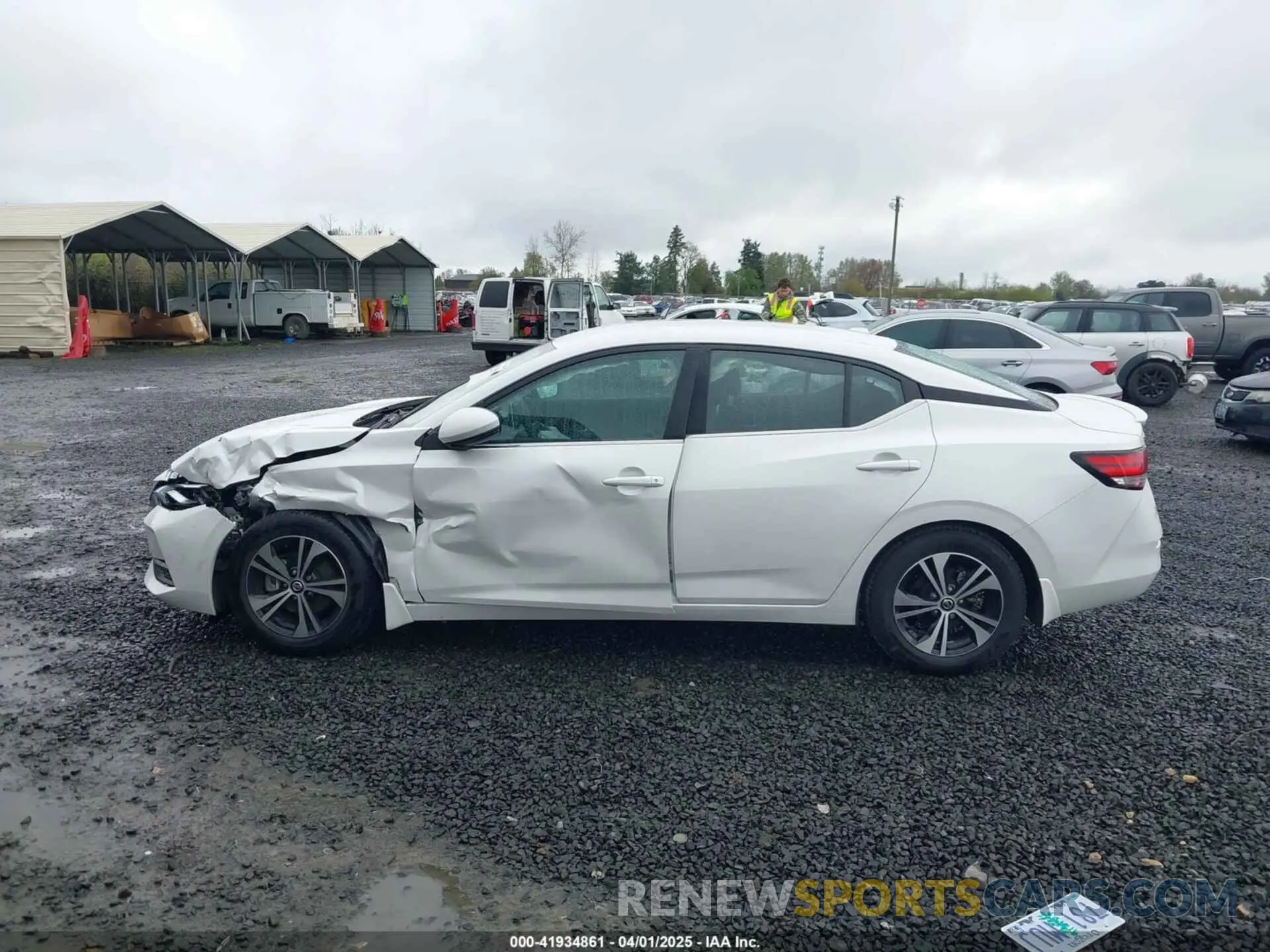 14 Photograph of a damaged car 3N1AB8CV0LY249870 NISSAN SENTRA 2020