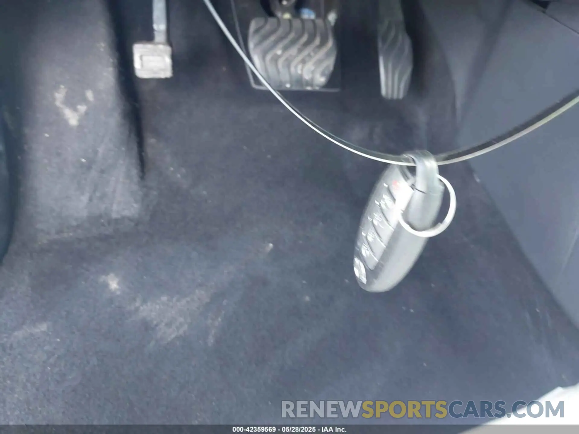 11 Photograph of a damaged car 3N1AB8CV0LY275952 NISSAN SENTRA 2020