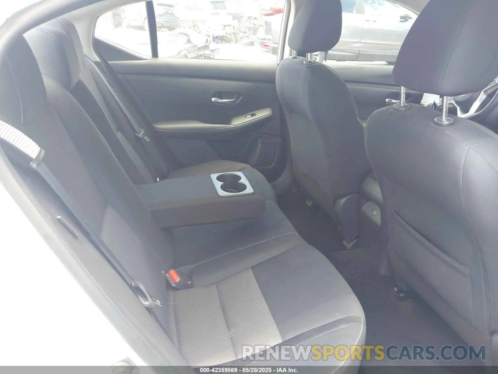 8 Photograph of a damaged car 3N1AB8CV0LY275952 NISSAN SENTRA 2020