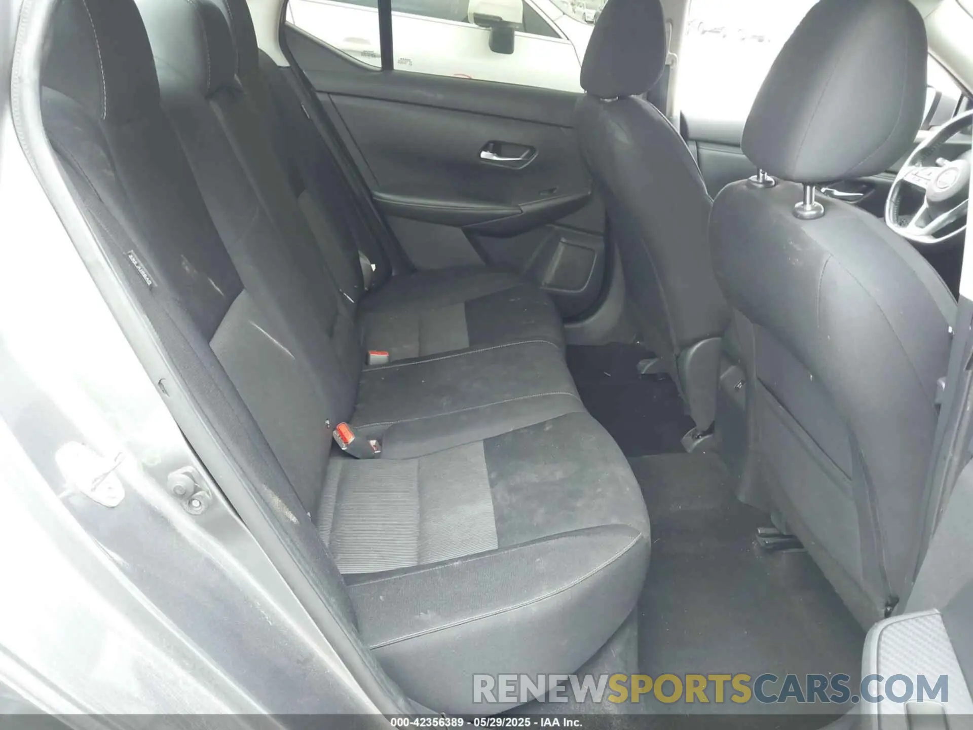 8 Photograph of a damaged car 3N1AB8CV0LY282884 NISSAN SENTRA 2020