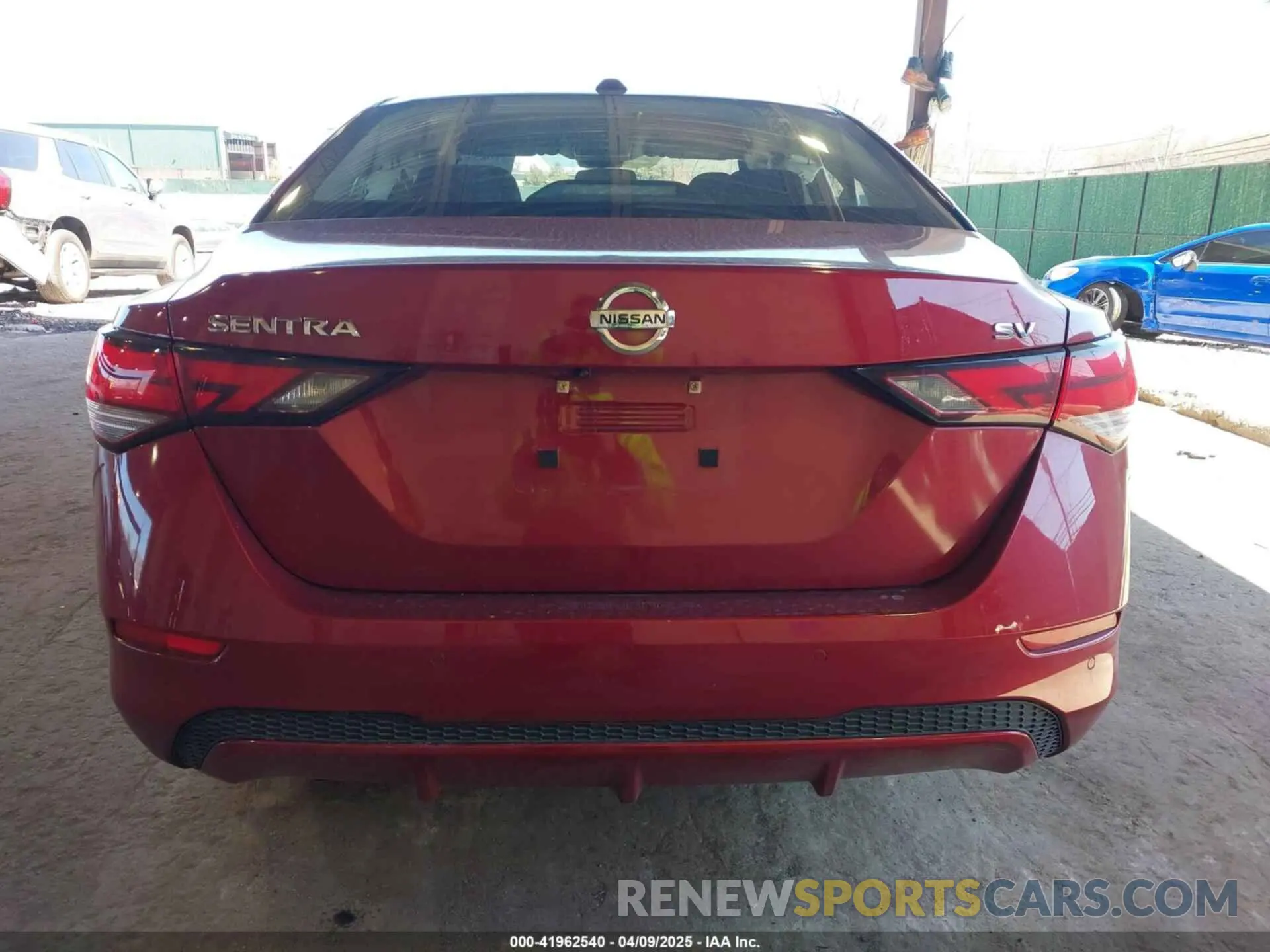 17 Photograph of a damaged car 3N1AB8CV1LY238392 NISSAN SENTRA 2020