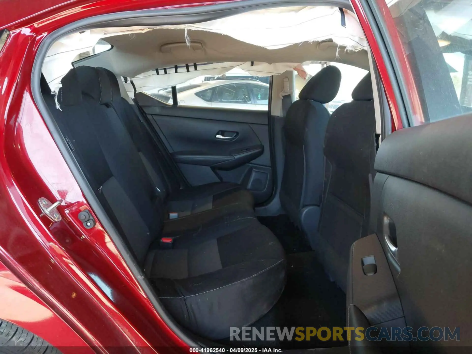 8 Photograph of a damaged car 3N1AB8CV1LY238392 NISSAN SENTRA 2020