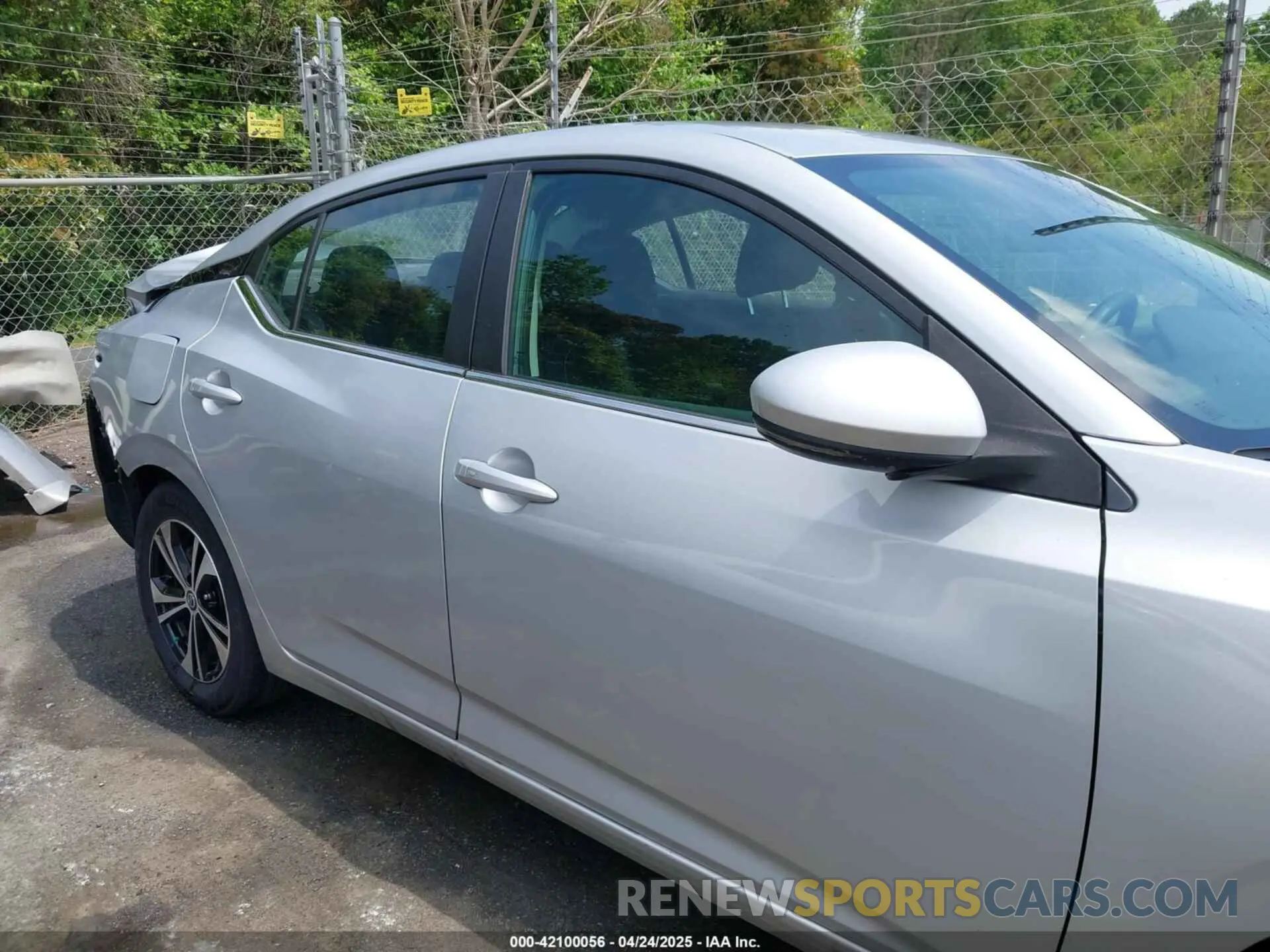 13 Photograph of a damaged car 3N1AB8CV1LY266418 NISSAN SENTRA 2020