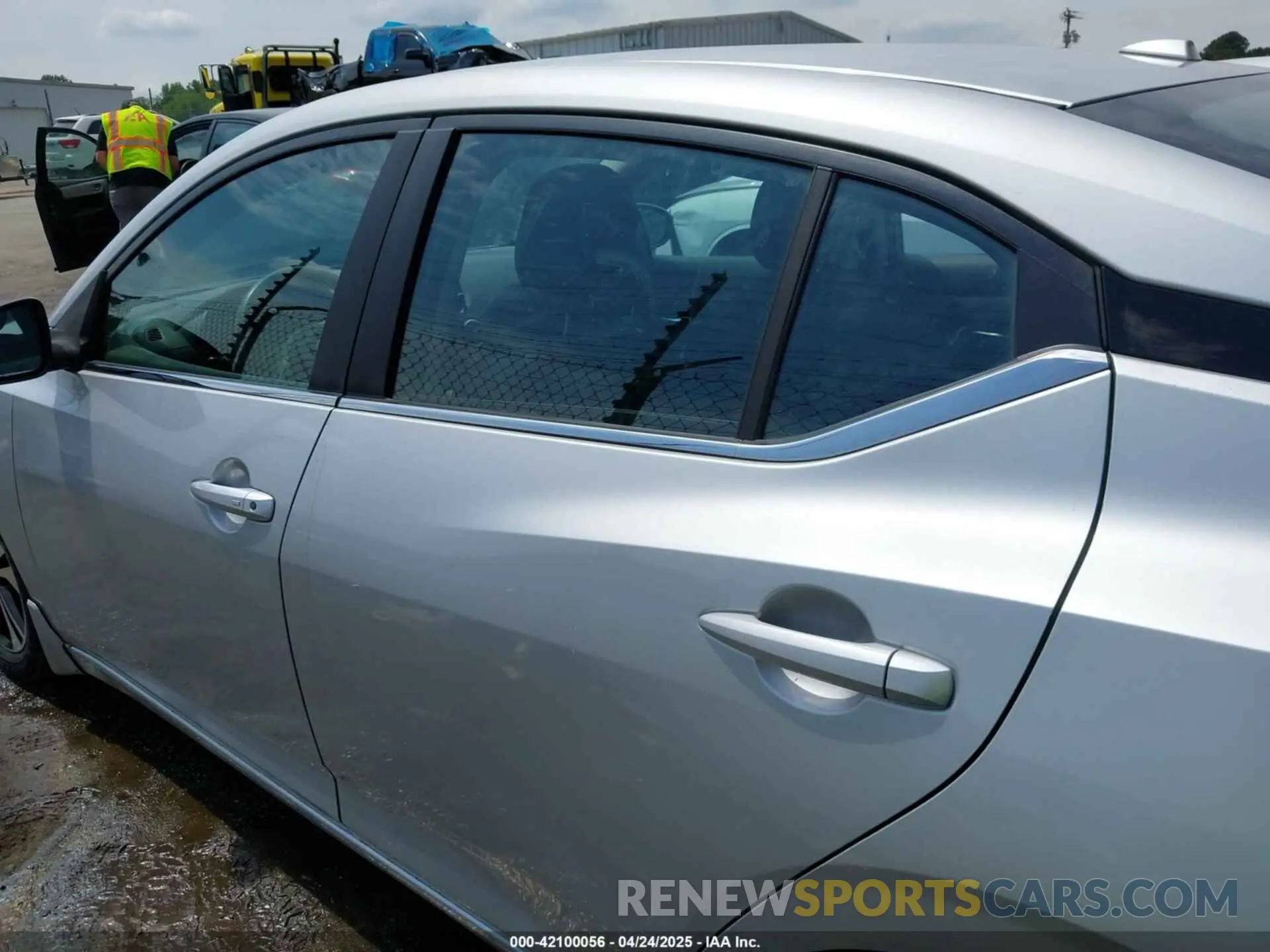 14 Photograph of a damaged car 3N1AB8CV1LY266418 NISSAN SENTRA 2020