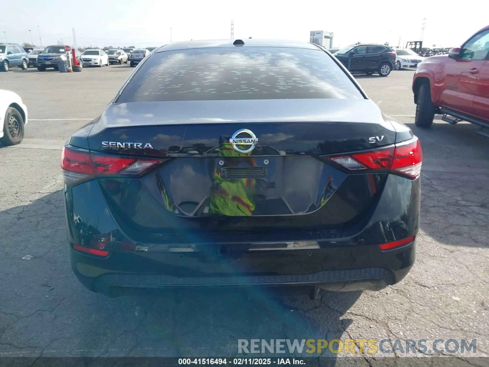 16 Photograph of a damaged car 3N1AB8CV1LY272462 NISSAN SENTRA 2020