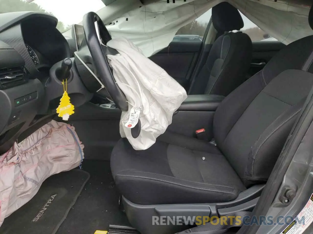 7 Photograph of a damaged car 3N1AB8CV1LY272980 NISSAN SENTRA 2020