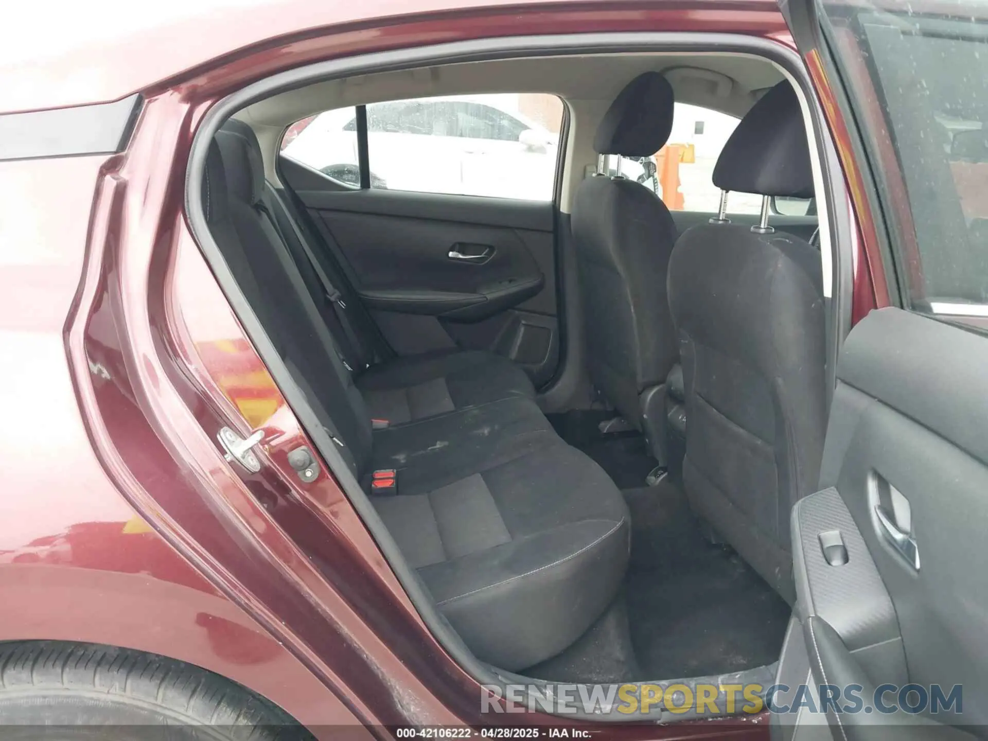 8 Photograph of a damaged car 3N1AB8CV2LY219768 NISSAN SENTRA 2020