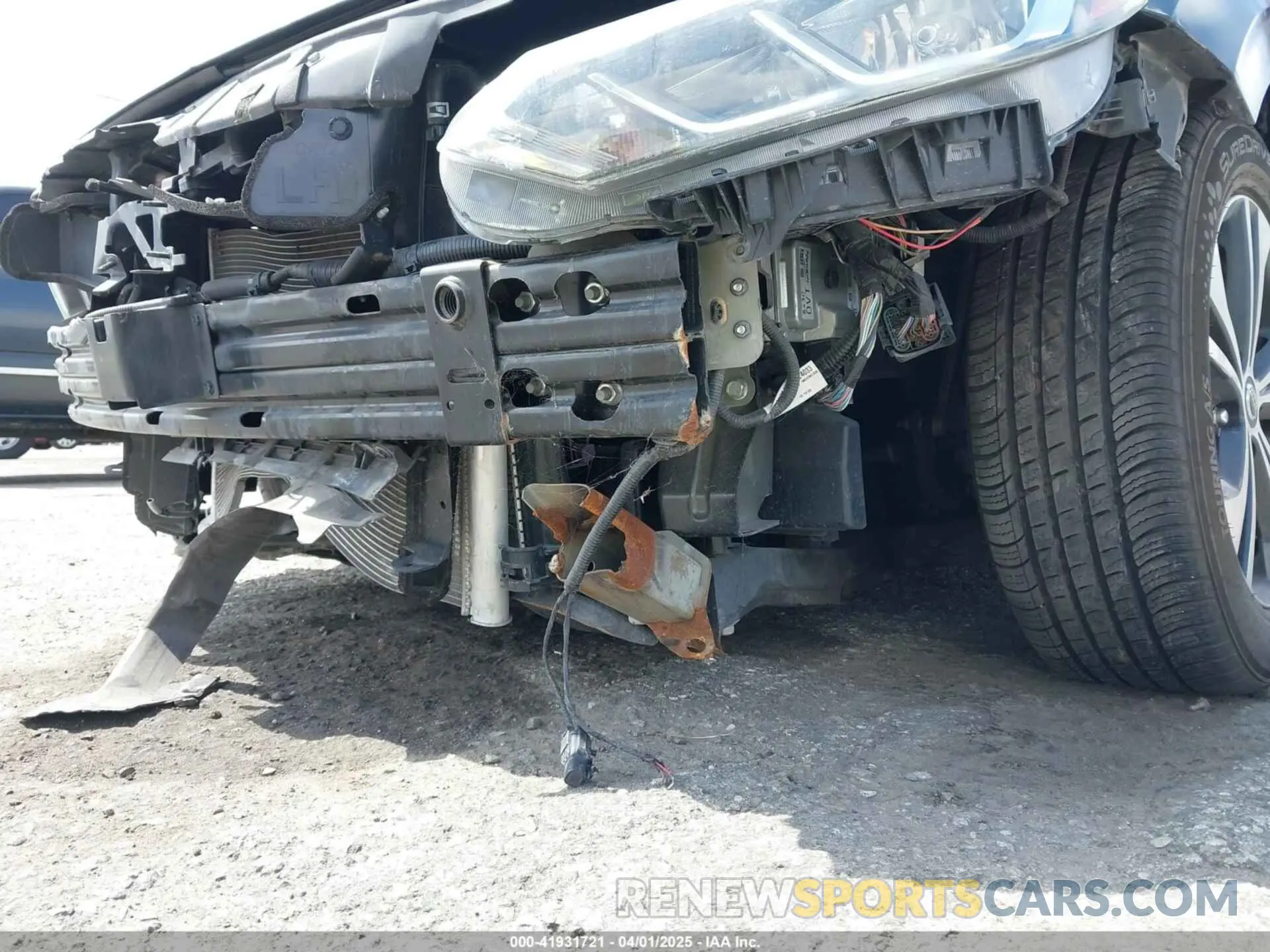 17 Photograph of a damaged car 3N1AB8CV2LY220192 NISSAN SENTRA 2020