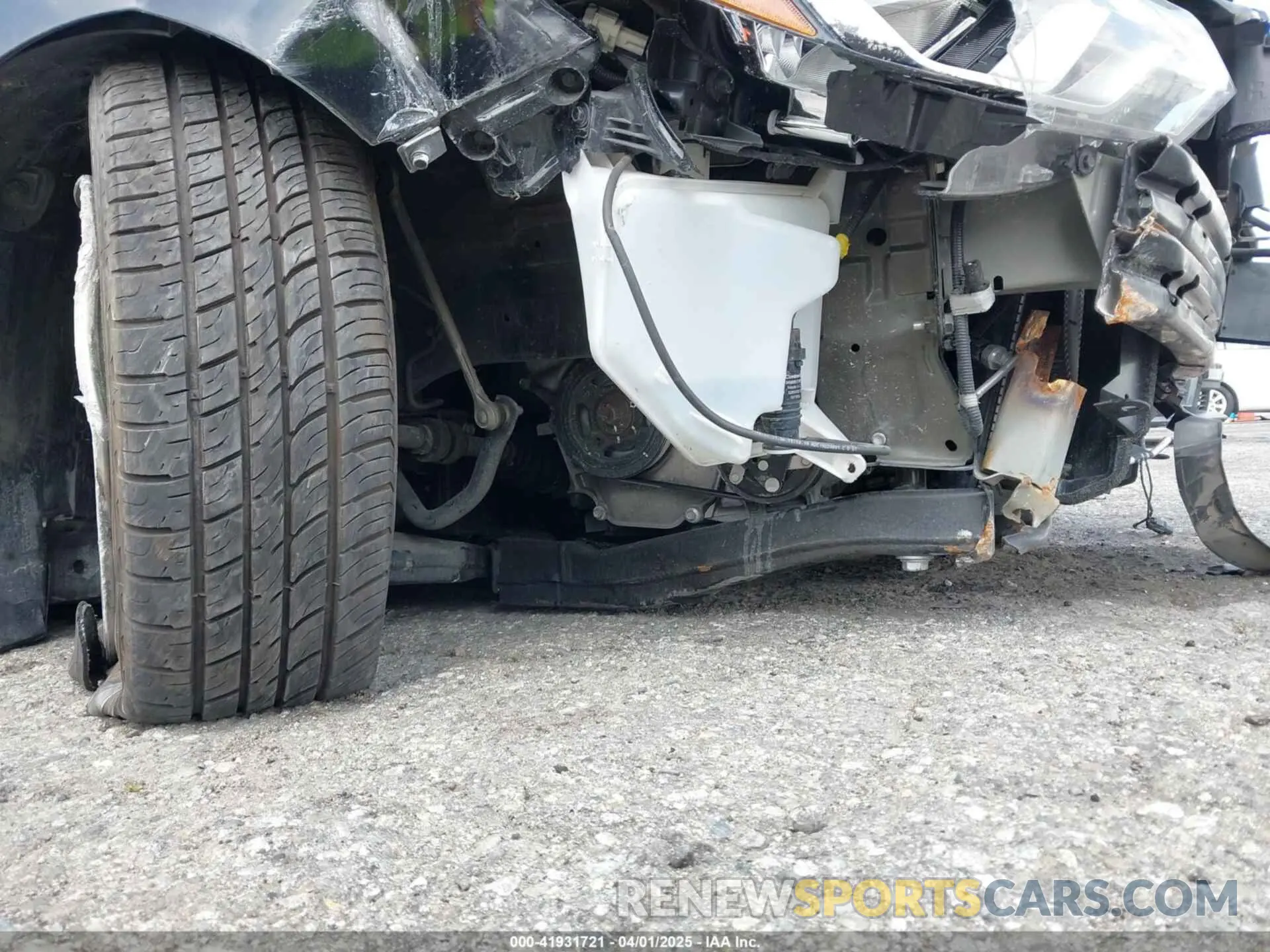 18 Photograph of a damaged car 3N1AB8CV2LY220192 NISSAN SENTRA 2020