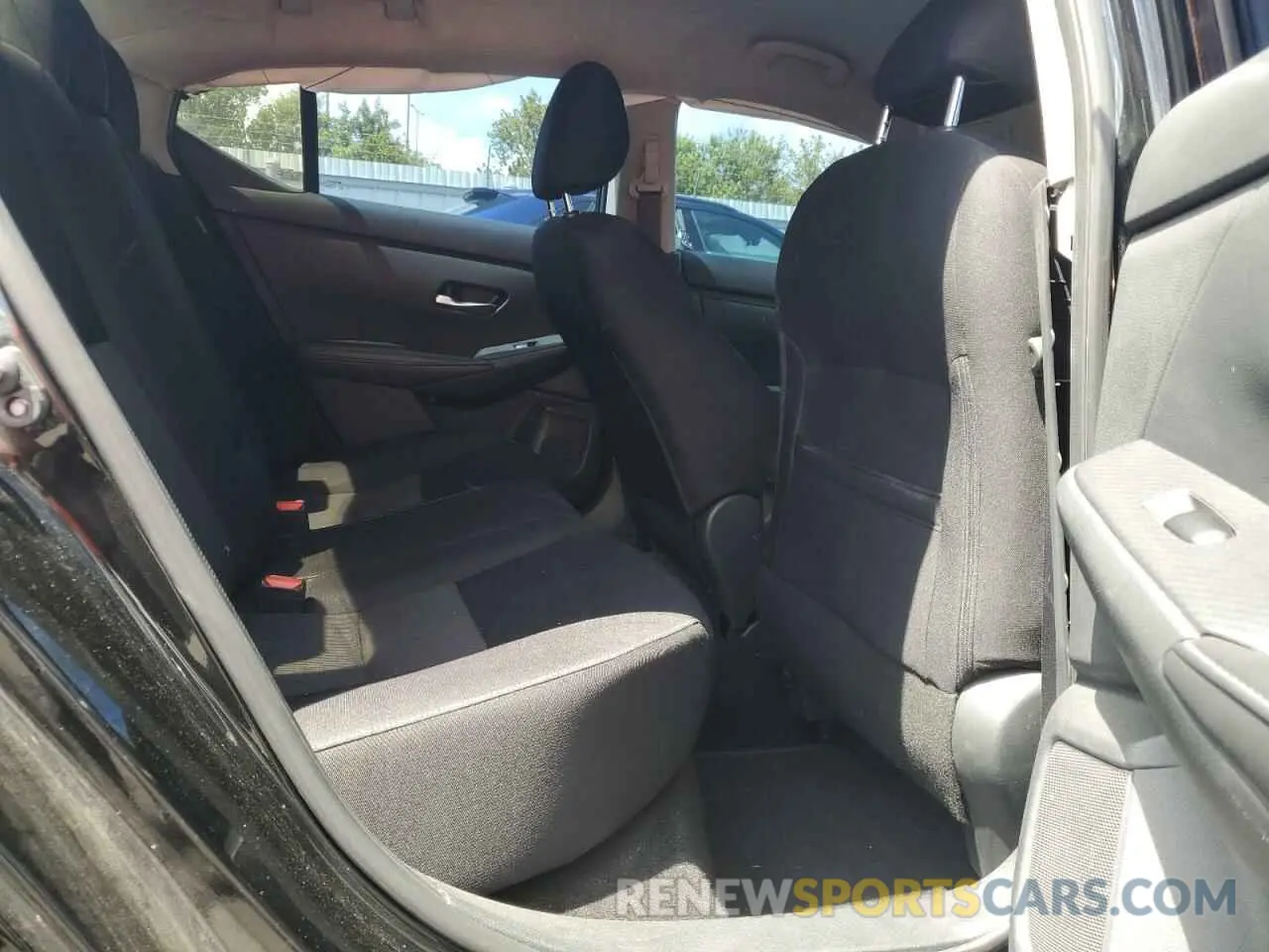 10 Photograph of a damaged car 3N1AB8CV2LY276732 NISSAN SENTRA 2020