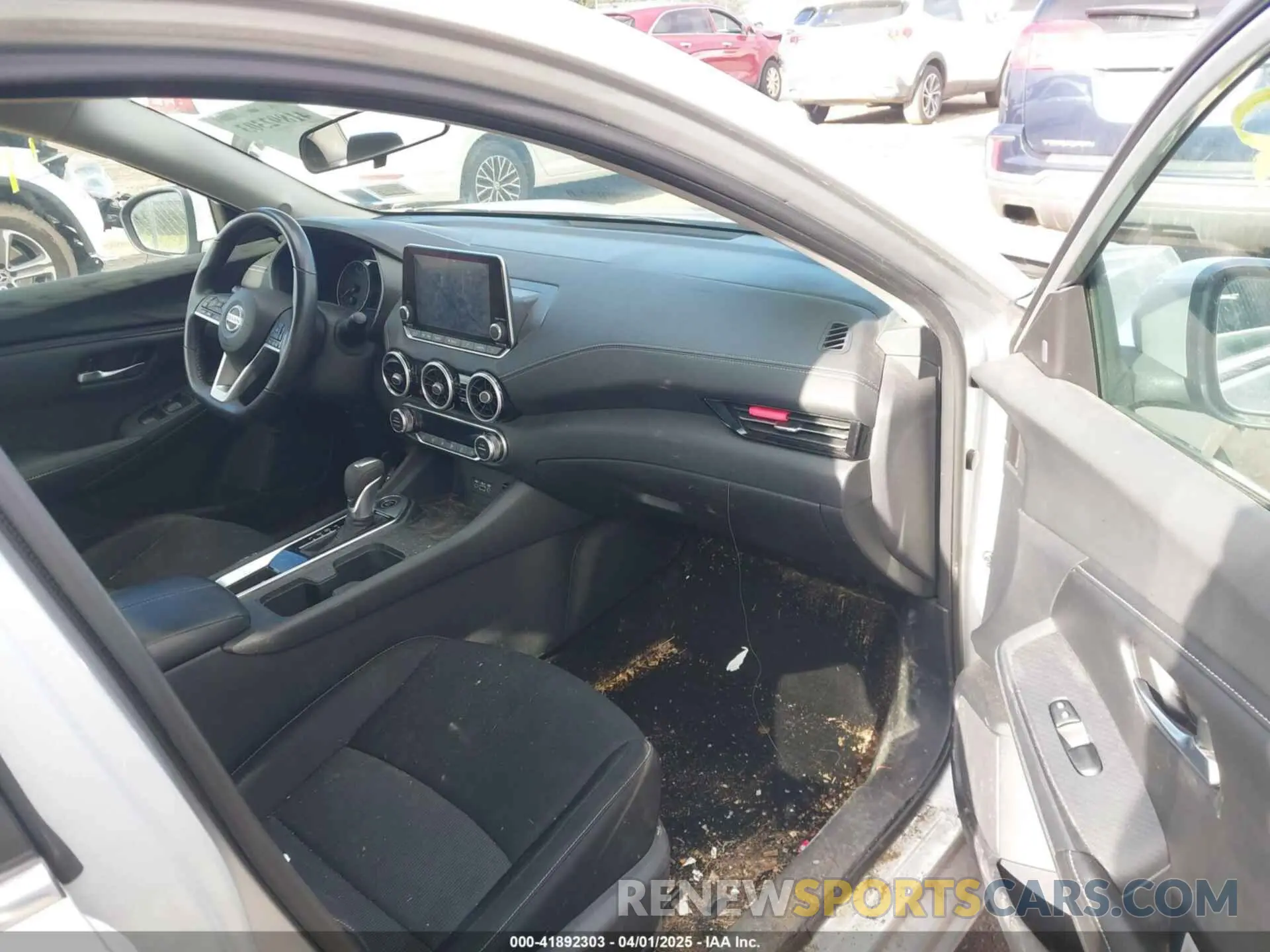 5 Photograph of a damaged car 3N1AB8CV2LY286323 NISSAN SENTRA 2020
