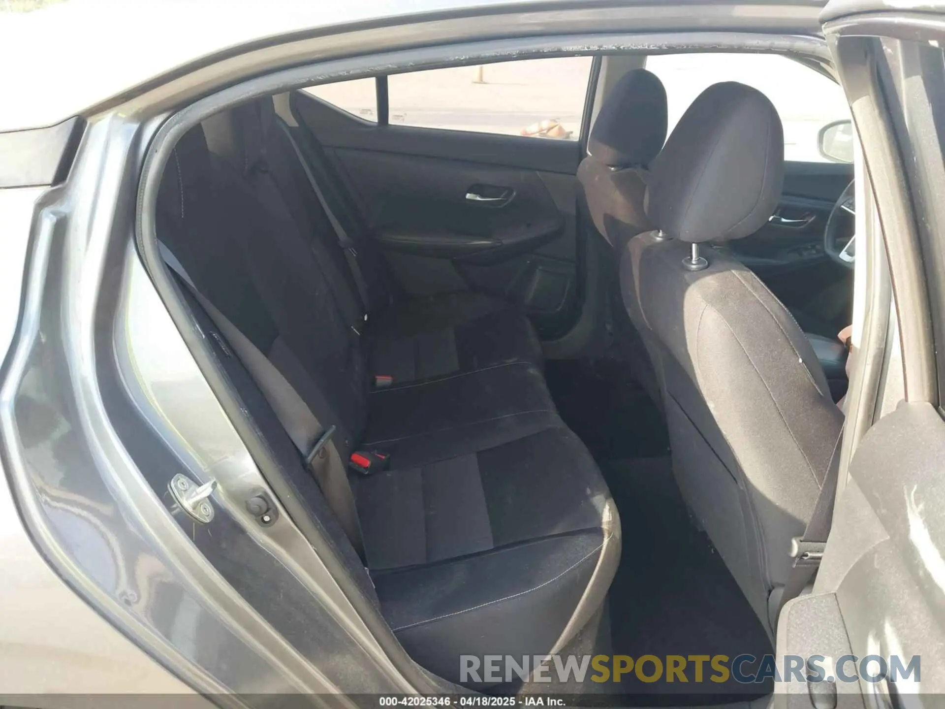 8 Photograph of a damaged car 3N1AB8CV3LY268879 NISSAN SENTRA 2020