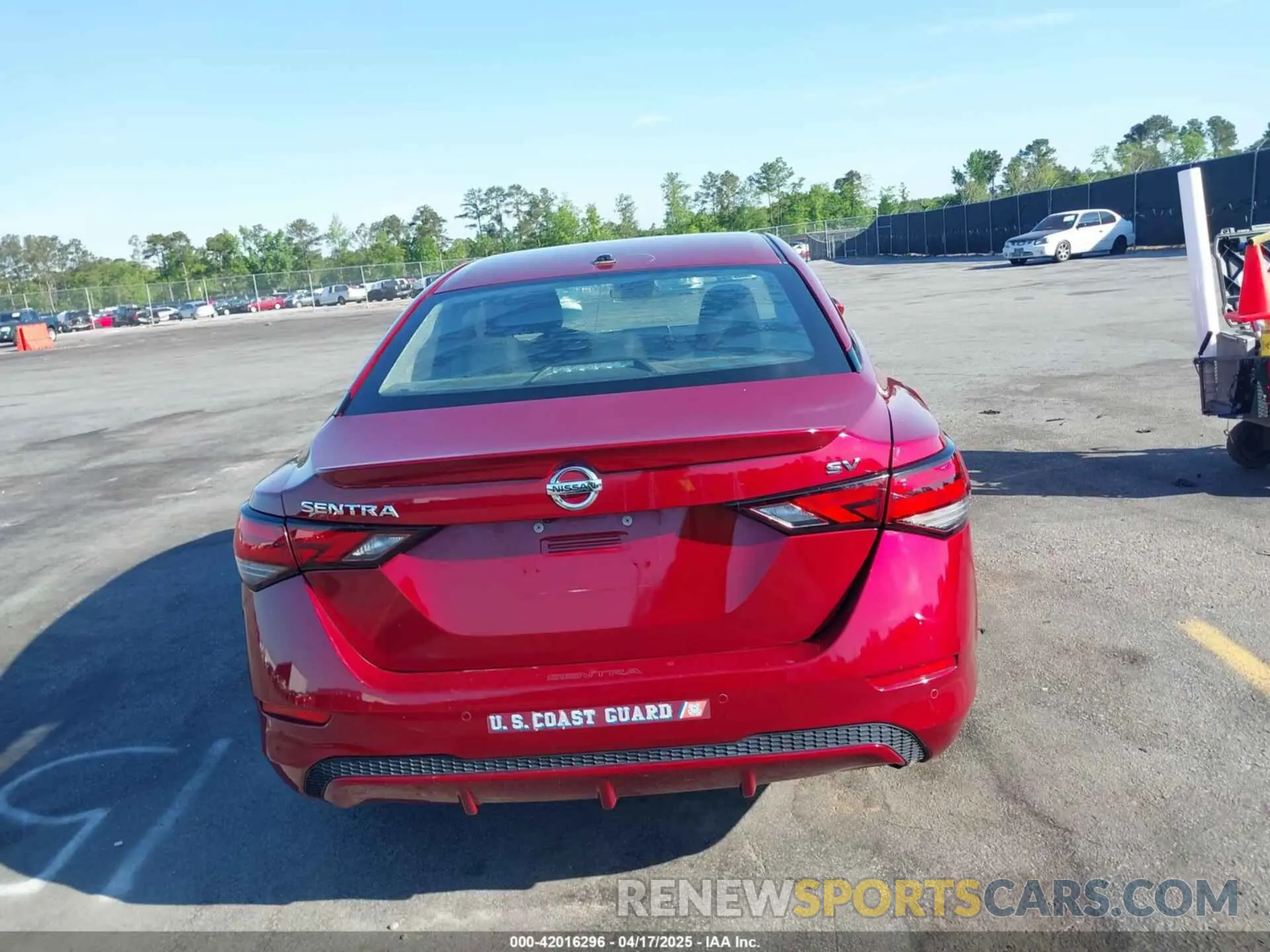 16 Photograph of a damaged car 3N1AB8CV3LY275332 NISSAN SENTRA 2020