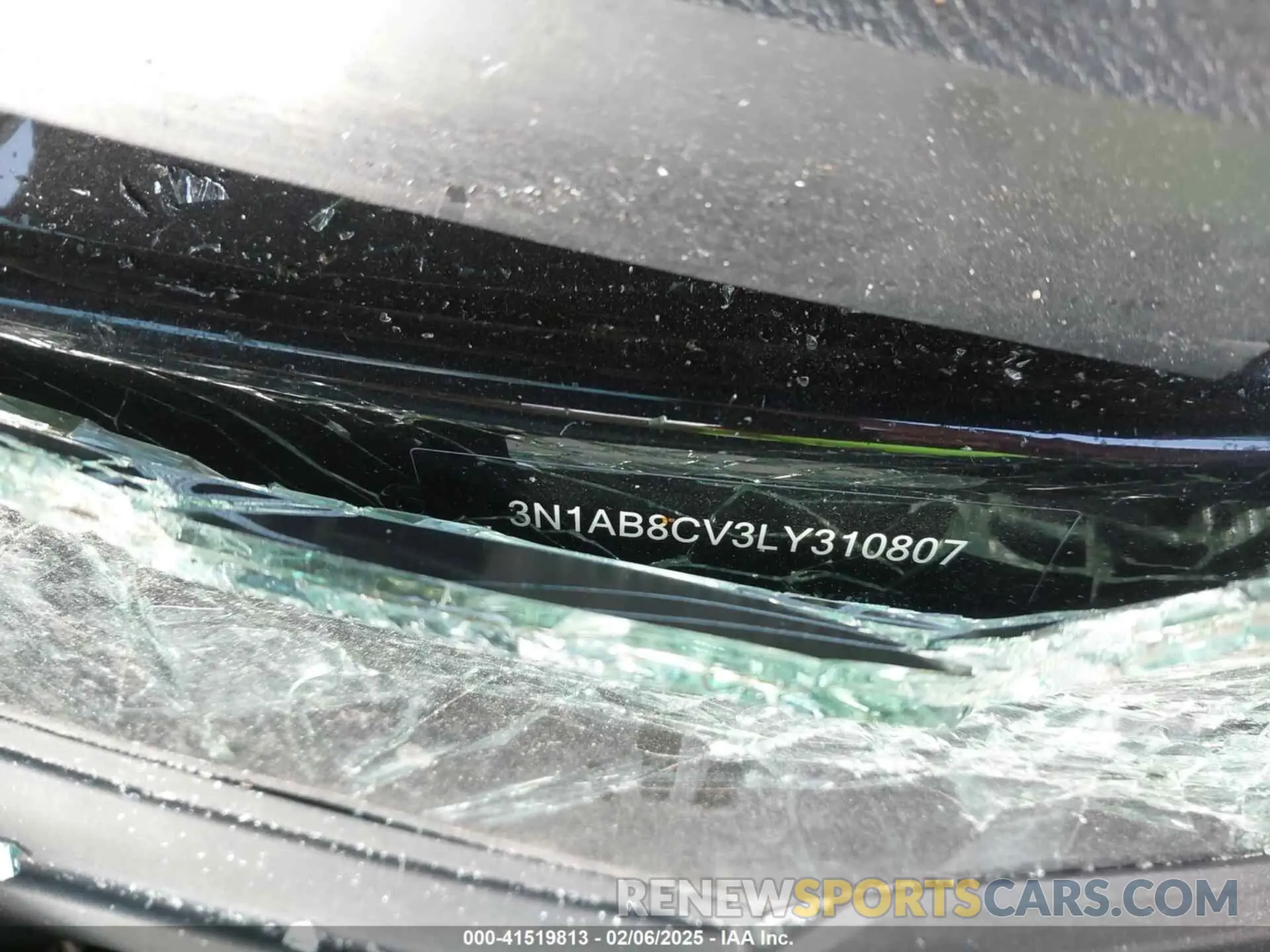 9 Photograph of a damaged car 3N1AB8CV3LY310807 NISSAN SENTRA 2020