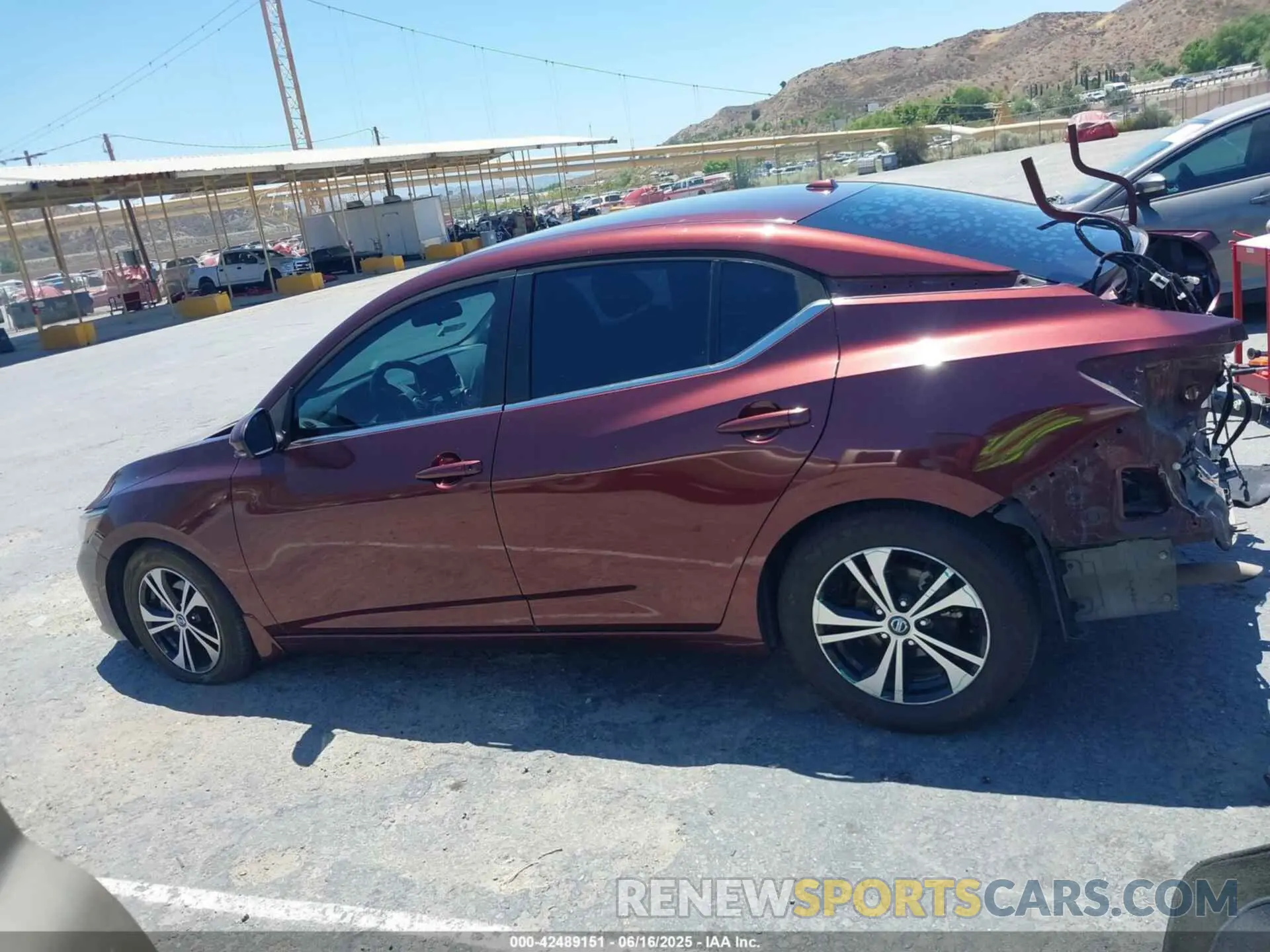 15 Photograph of a damaged car 3N1AB8CV4LY236961 NISSAN SENTRA 2020