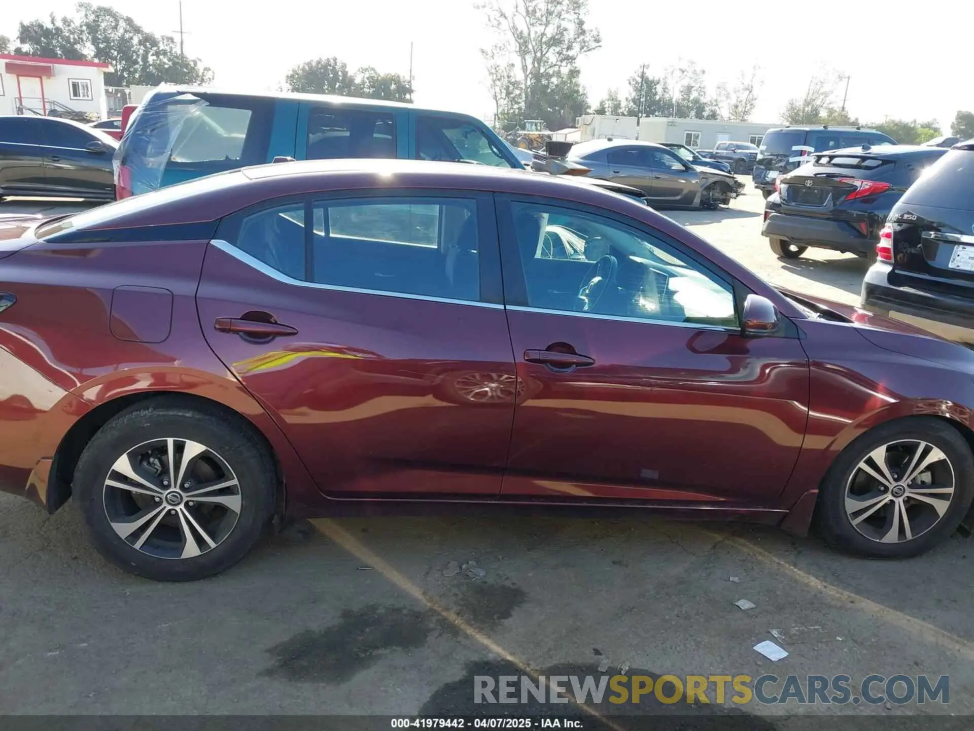 13 Photograph of a damaged car 3N1AB8CV4LY258488 NISSAN SENTRA 2020
