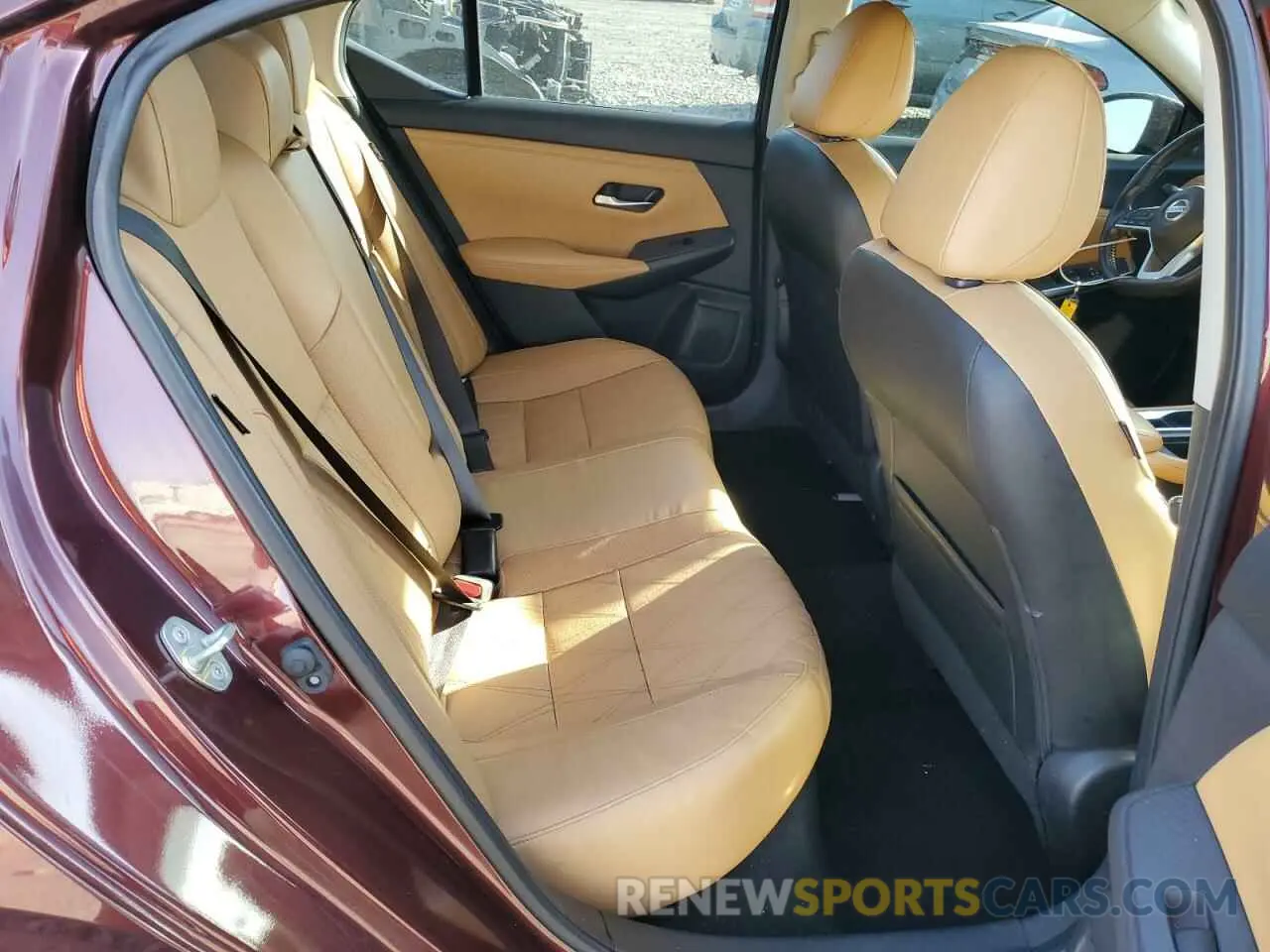 10 Photograph of a damaged car 3N1AB8CV5LY231459 NISSAN SENTRA 2020