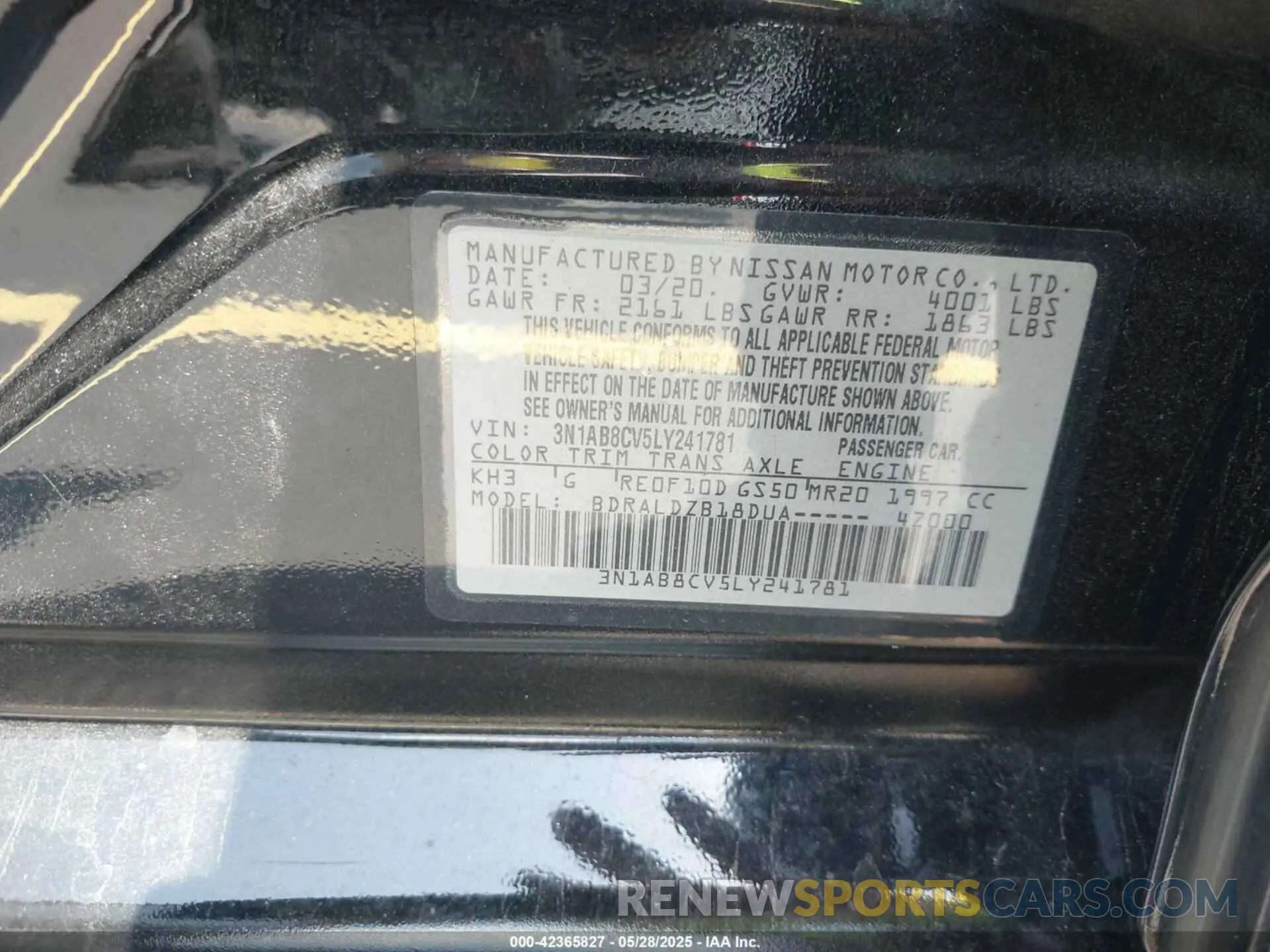 9 Photograph of a damaged car 3N1AB8CV5LY241781 NISSAN SENTRA 2020
