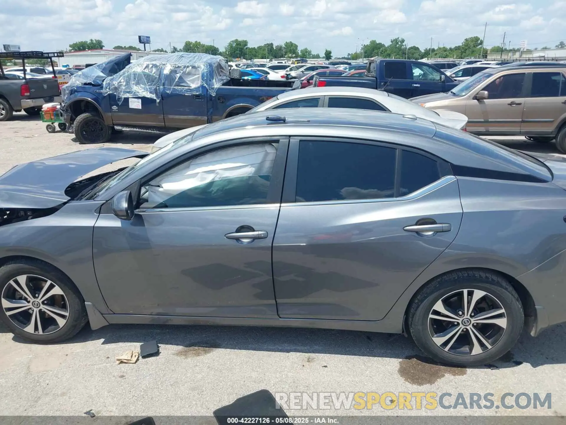 13 Photograph of a damaged car 3N1AB8CV5LY243191 NISSAN SENTRA 2020