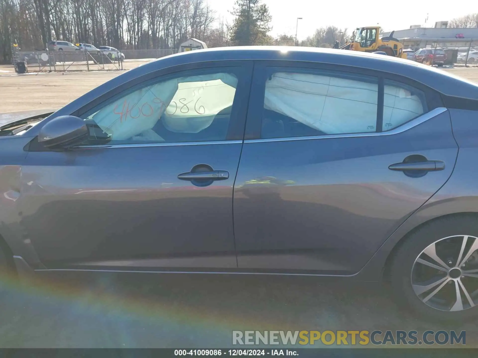 15 Photograph of a damaged car 3N1AB8CV5LY257317 NISSAN SENTRA 2020
