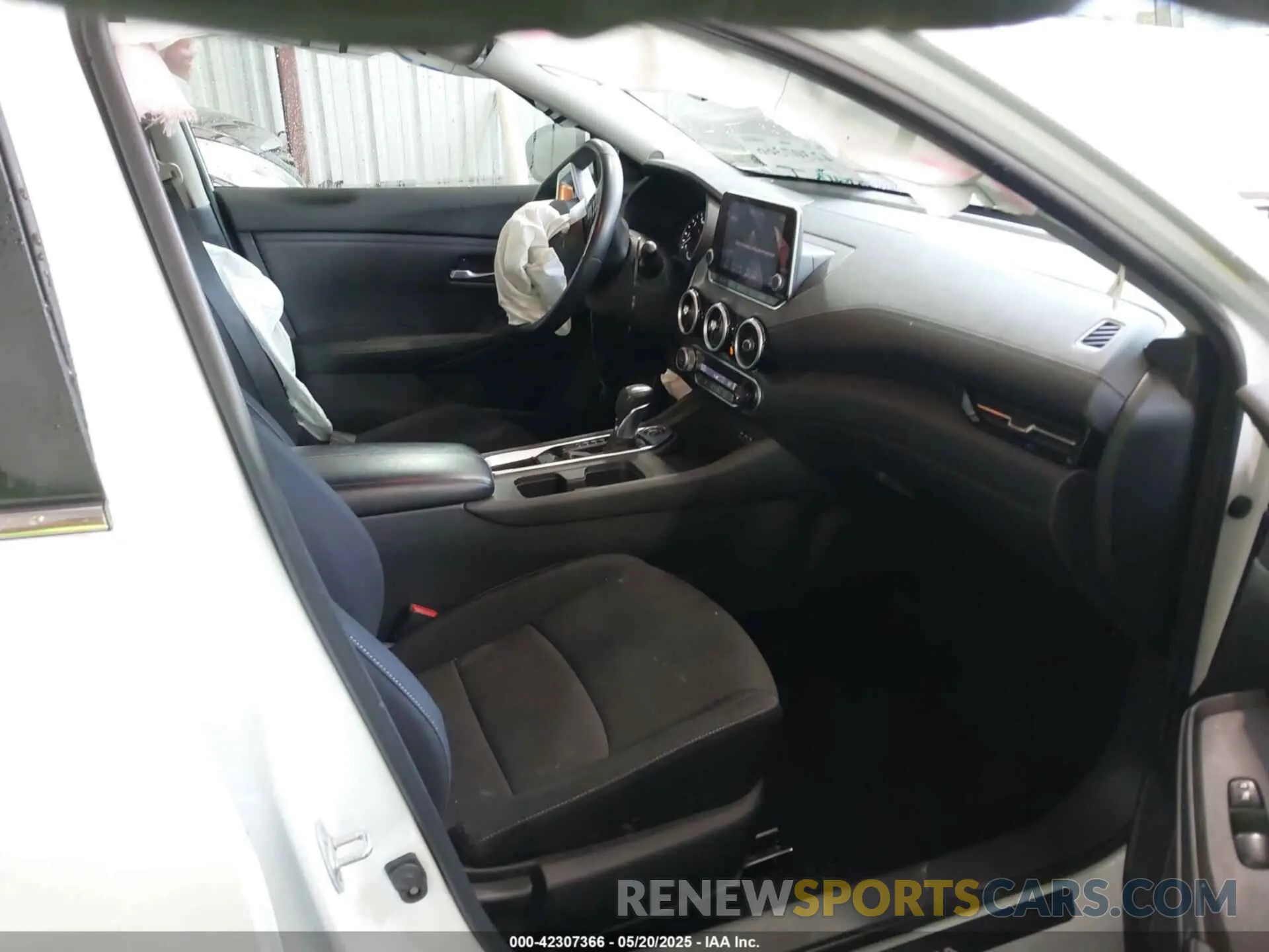 5 Photograph of a damaged car 3N1AB8CV5LY267359 NISSAN SENTRA 2020