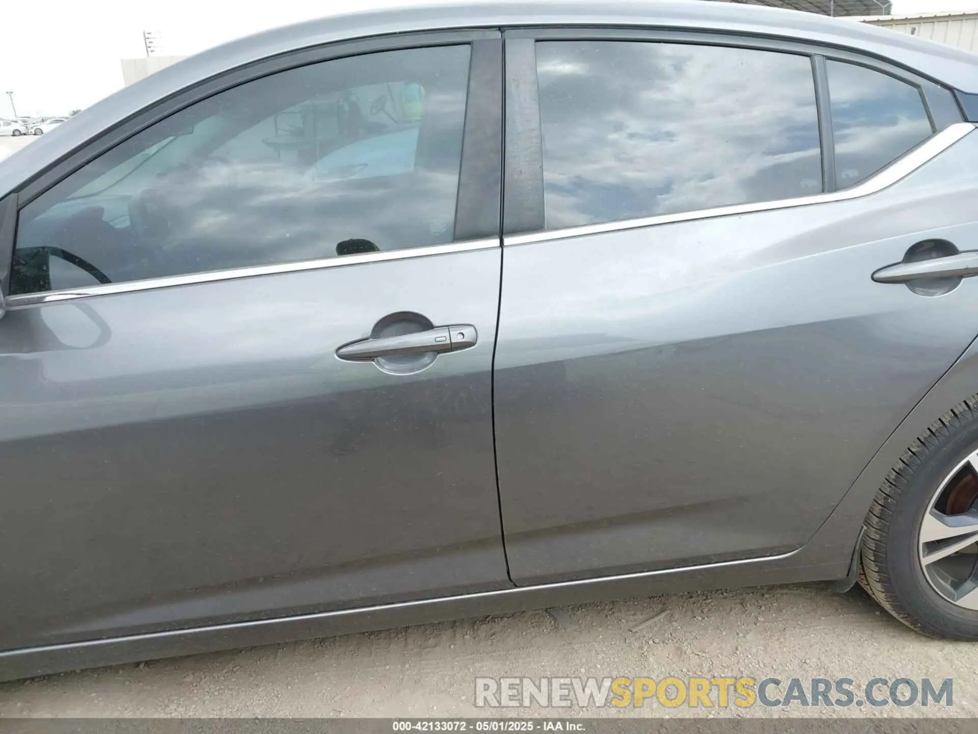 14 Photograph of a damaged car 3N1AB8CV6LY238047 NISSAN SENTRA 2020