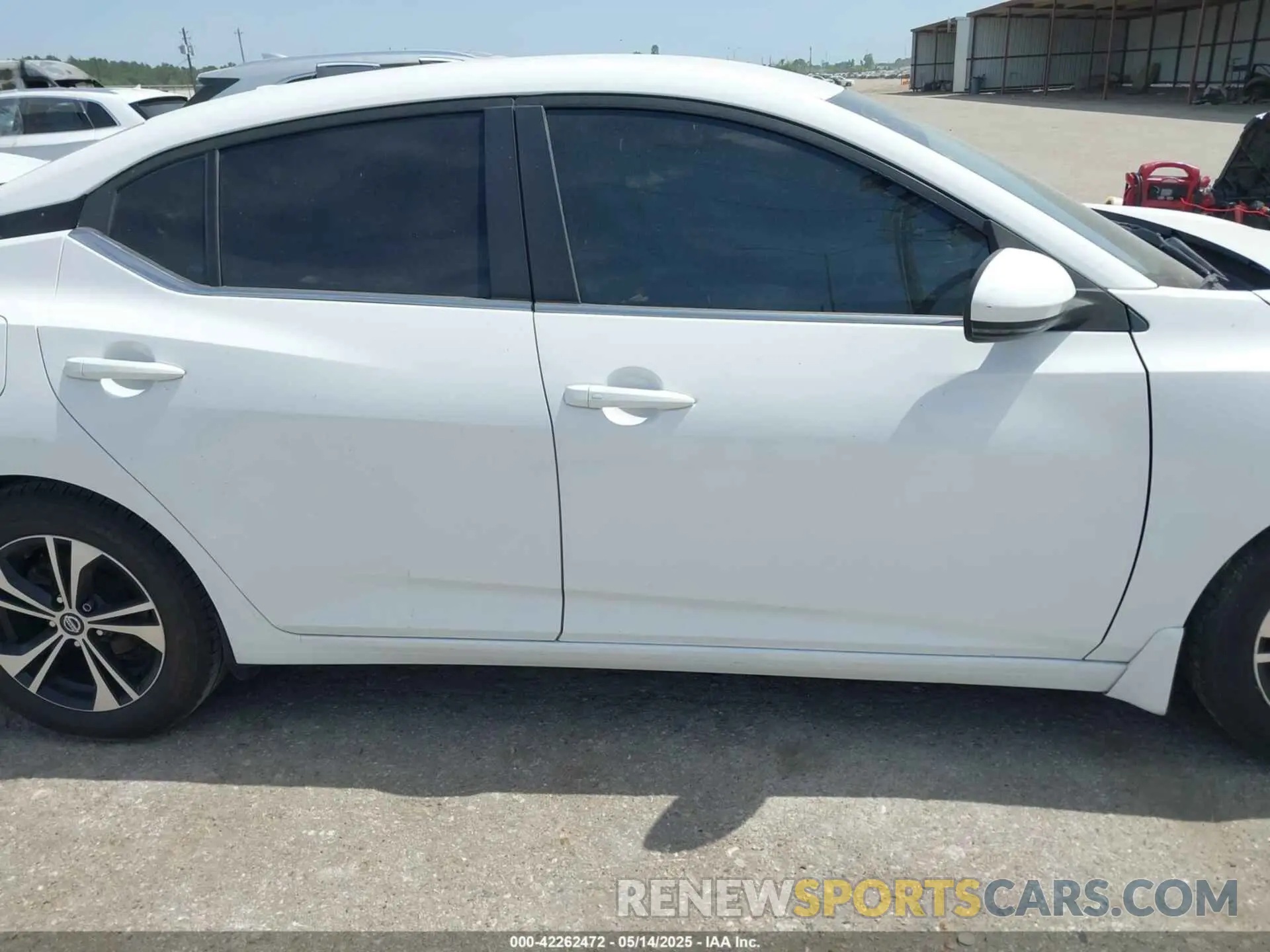 13 Photograph of a damaged car 3N1AB8CV6LY268360 NISSAN SENTRA 2020