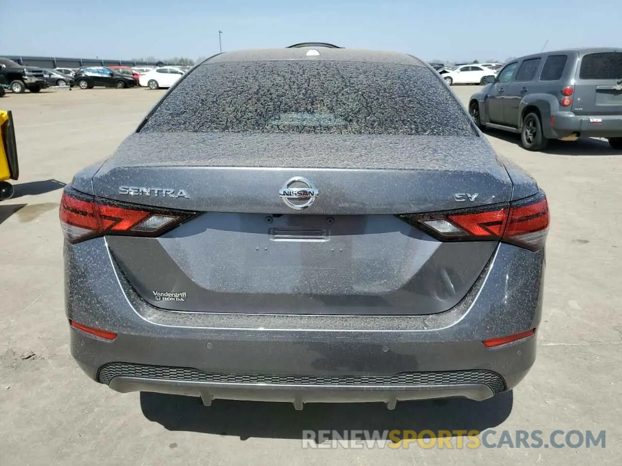 6 Photograph of a damaged car 3N1AB8CV6LY301177 NISSAN SENTRA 2020