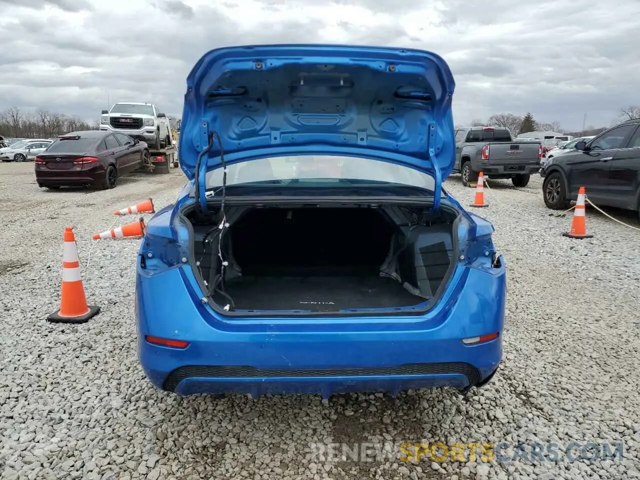 6 Photograph of a damaged car 3N1AB8CV6LY304418 NISSAN SENTRA 2020