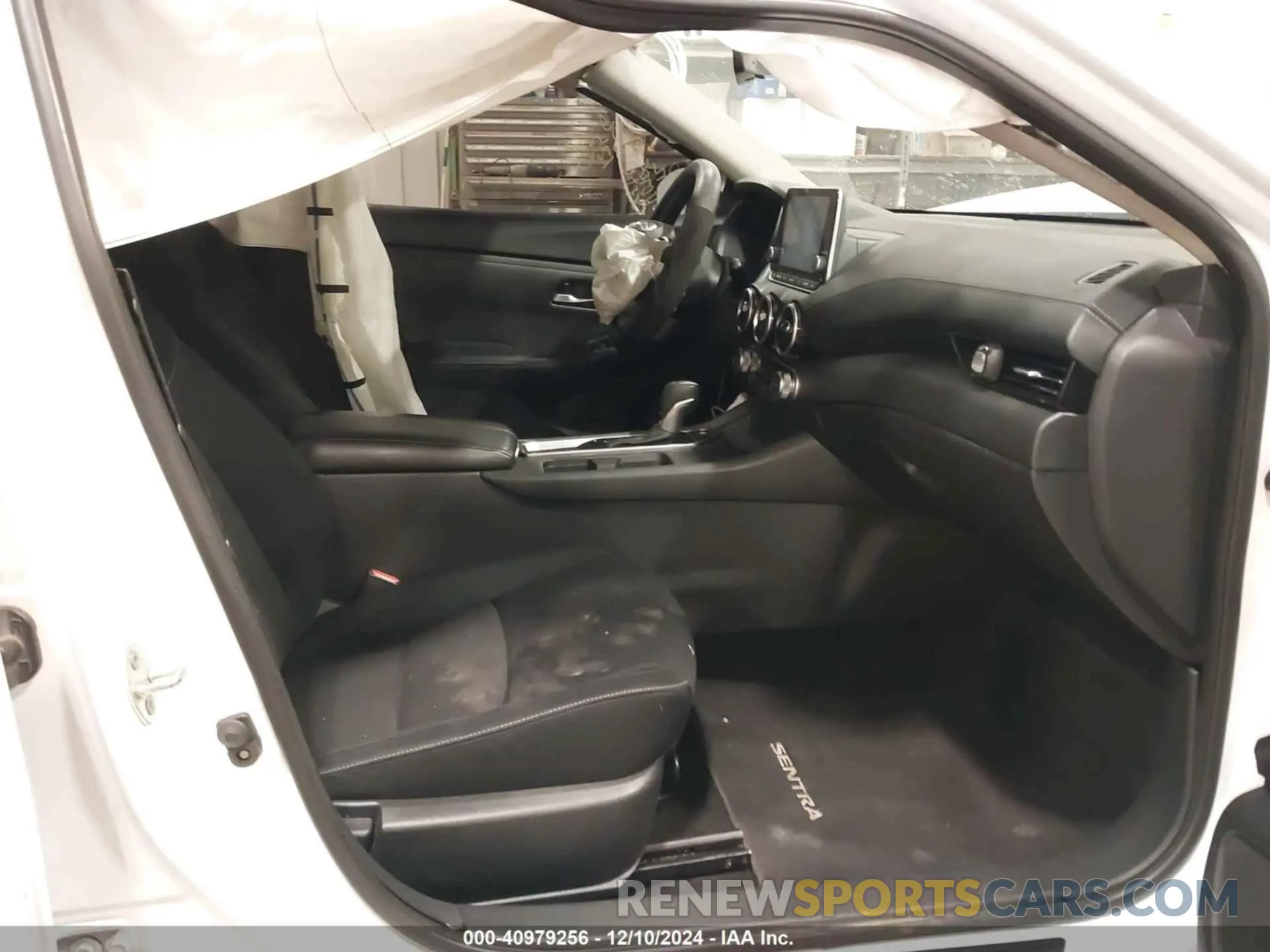 5 Photograph of a damaged car 3N1AB8CV6LY310235 NISSAN SENTRA 2020