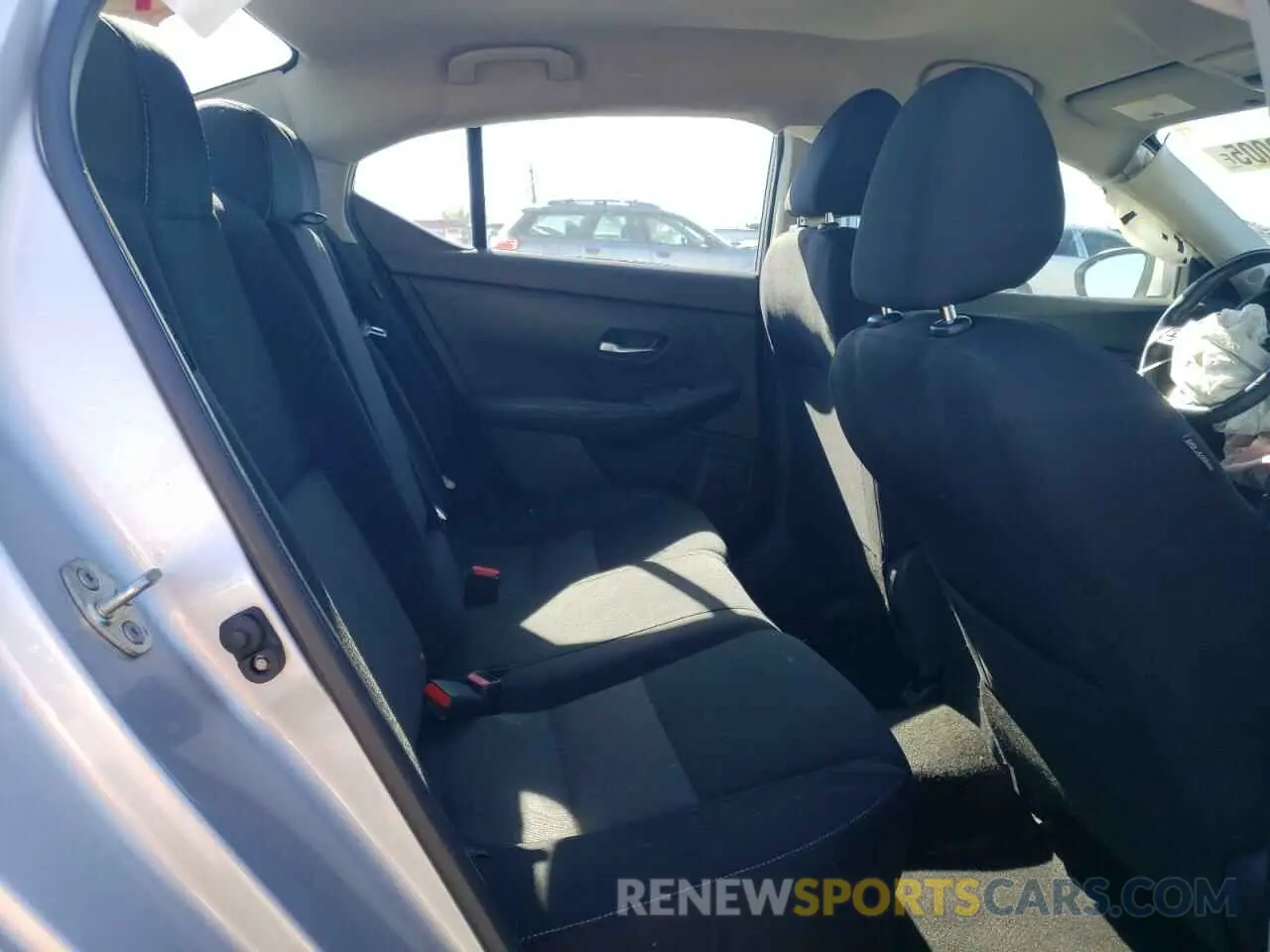 11 Photograph of a damaged car 3N1AB8CV8LY222576 NISSAN SENTRA 2020