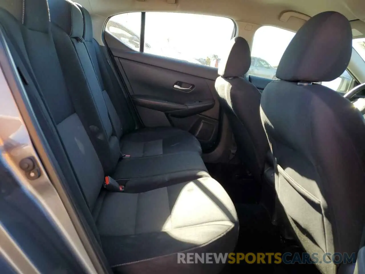 10 Photograph of a damaged car 3N1AB8CV8LY222867 NISSAN SENTRA 2020